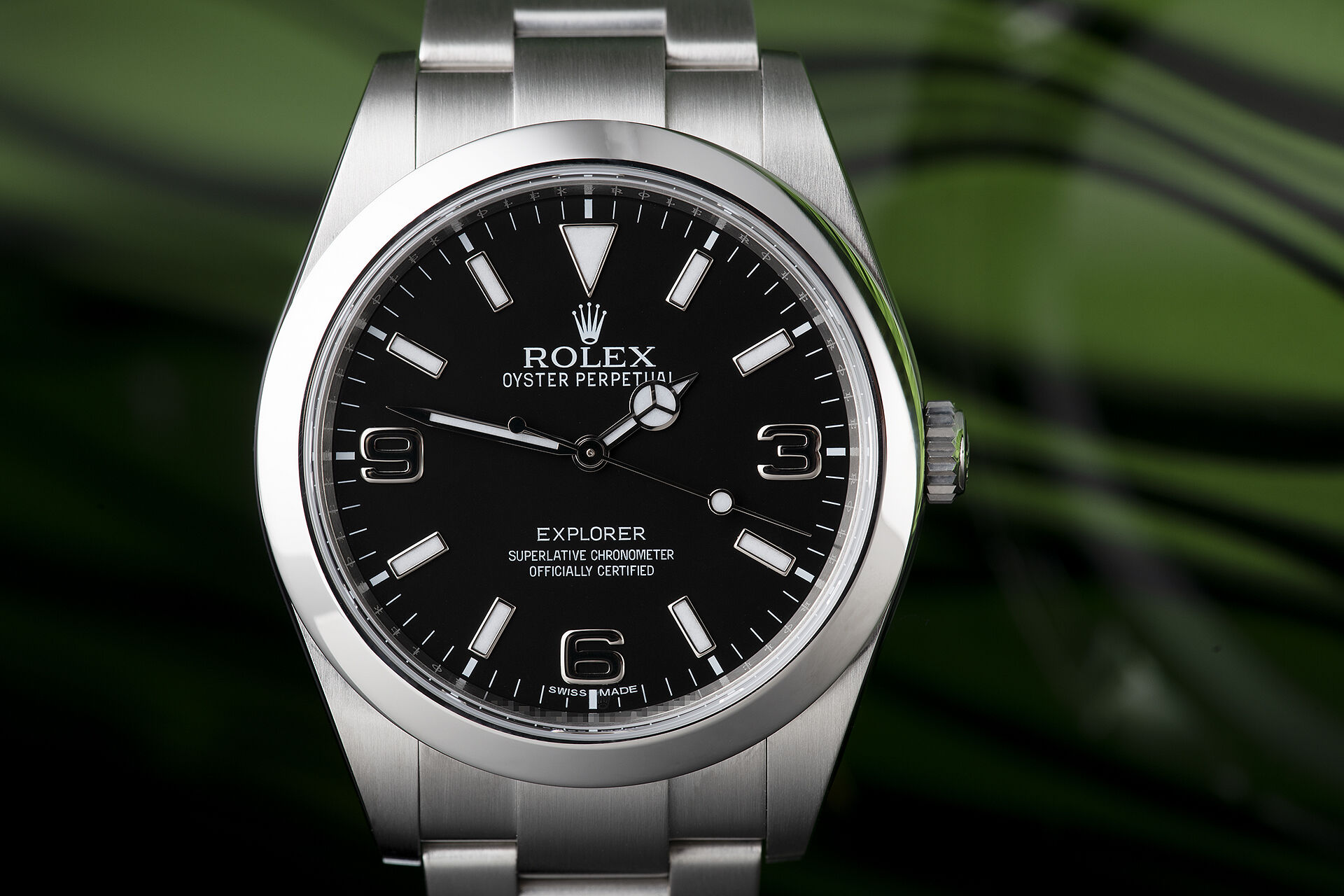 ref 214270 | Box & Certificate | Rolex Explorer