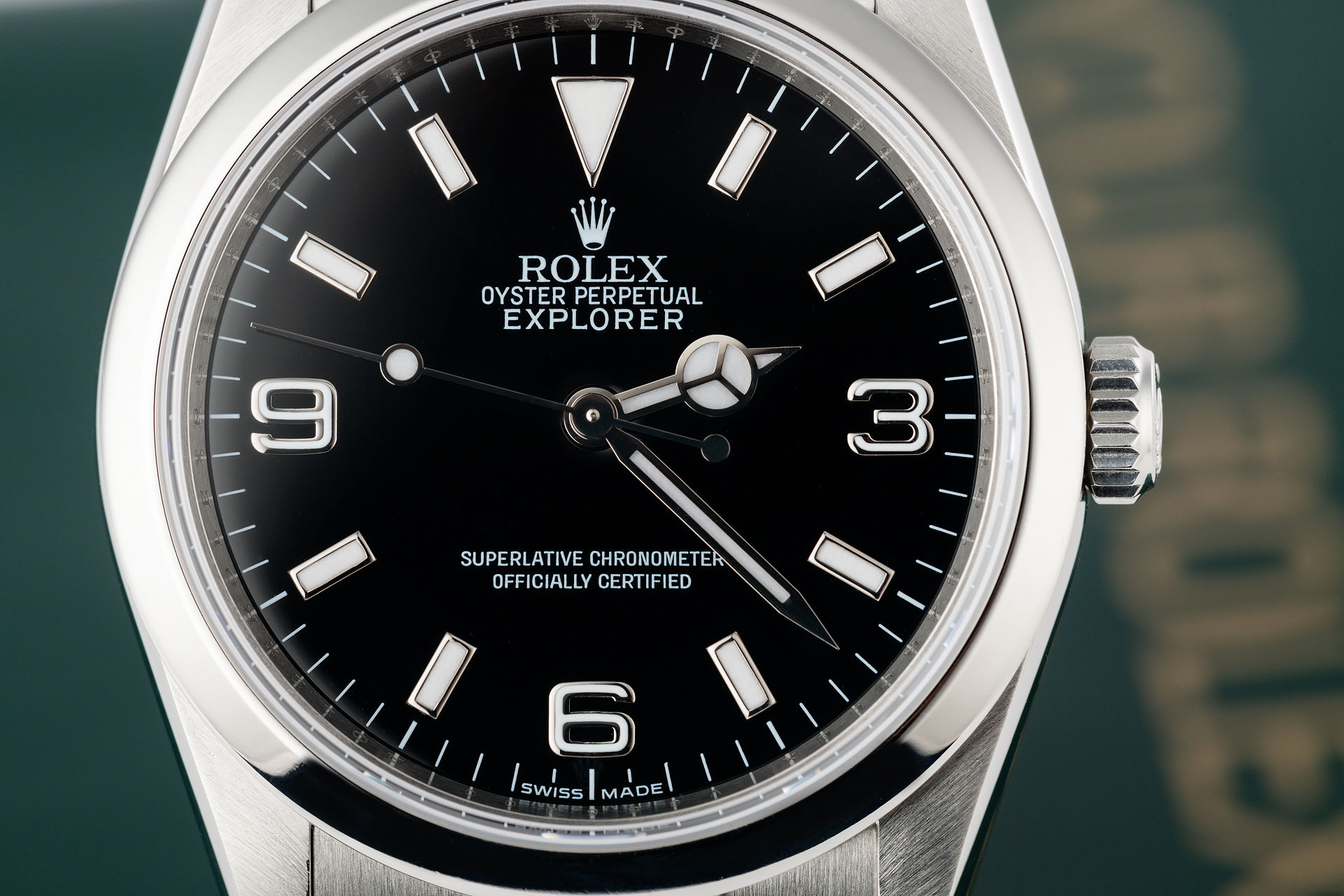 "Full Set" Discontinued Model | ref 114270 | Rolex Explorer