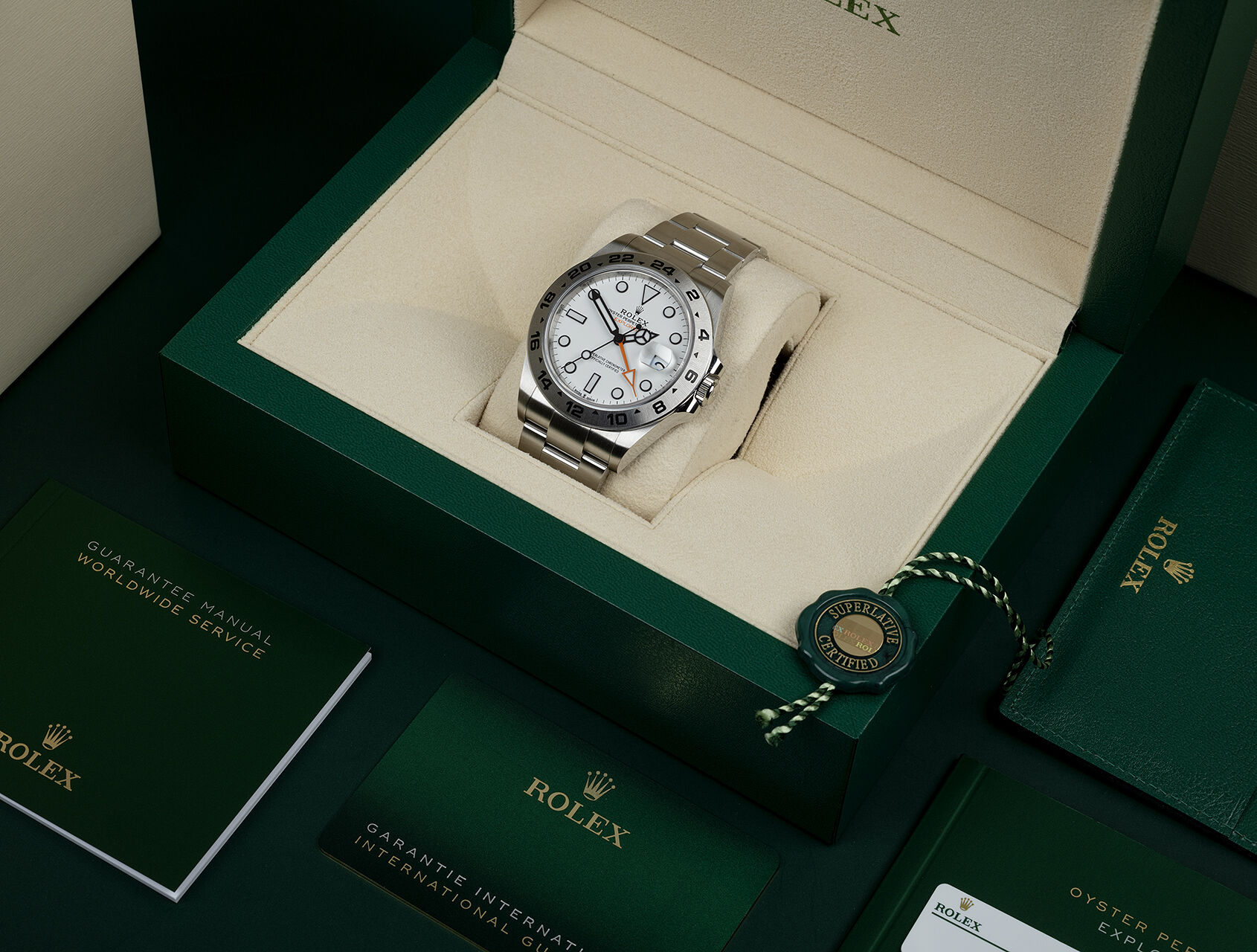 ref 226570 | 226570 - Polar Dial | Rolex Explorer II