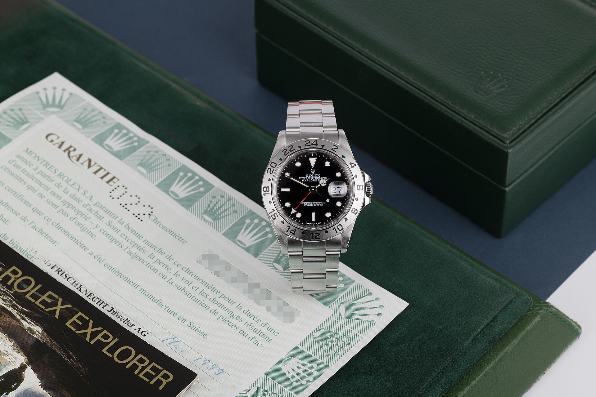 ref 16570 | Box & Certificate | Rolex Explorer II