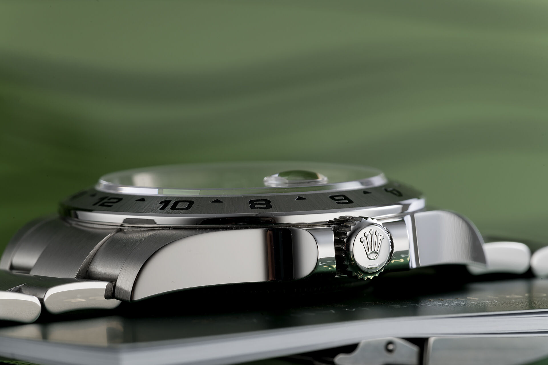 ref 216570 | Box & Certificate  | Rolex Explorer II
