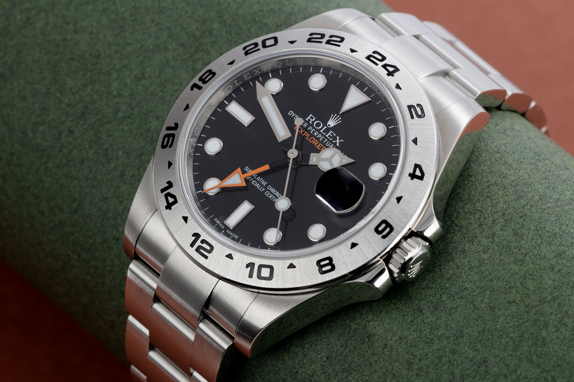 ref 216570 | 'Freccione' Full Set | Rolex Explorer II