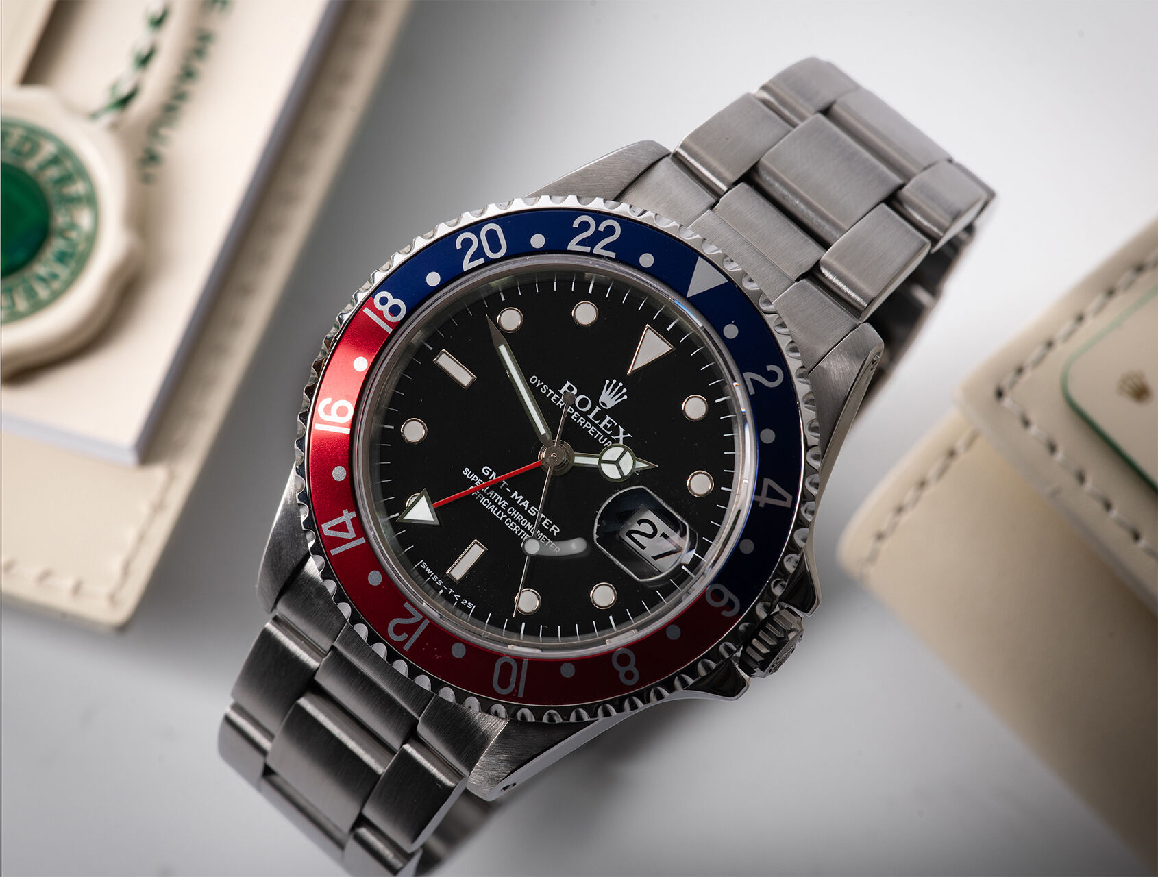ref 16700 | 16700 - Certified Pre-Owned | Rolex GMT-Master