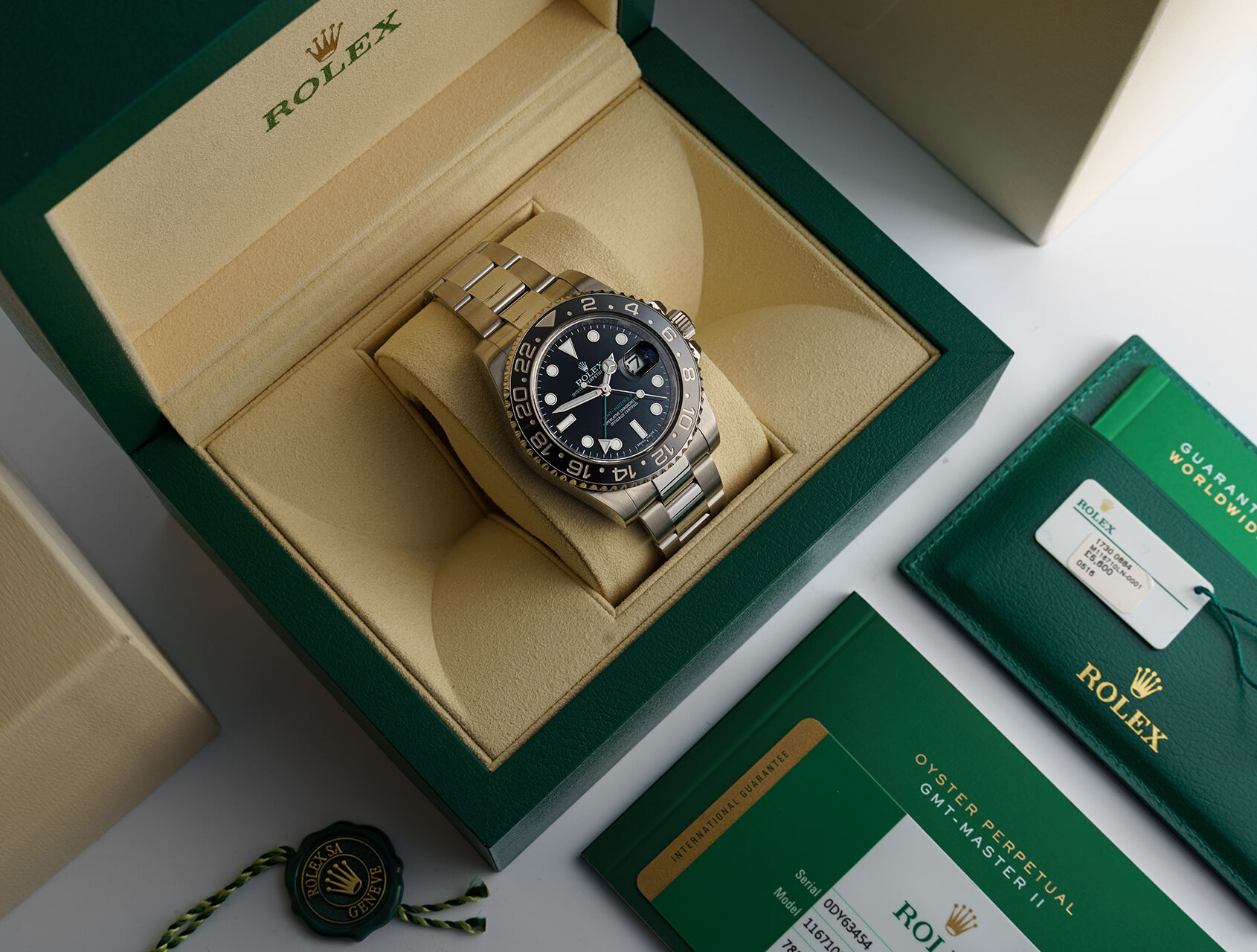 ref 116710LN | 116710LN - Box & Papers | Rolex GMT-Master II