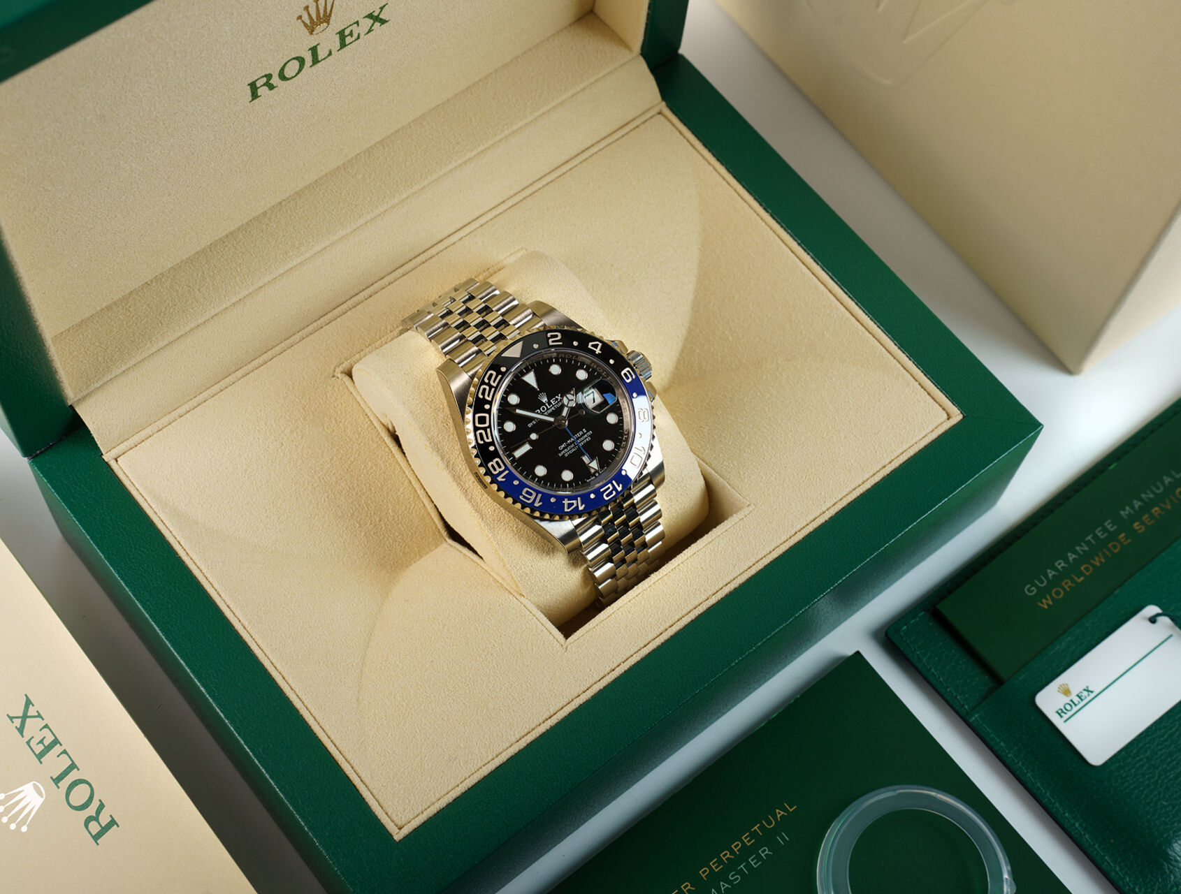 ref 126710BLNR | 126710BLNR - Batgirl | Rolex GMT-Master II