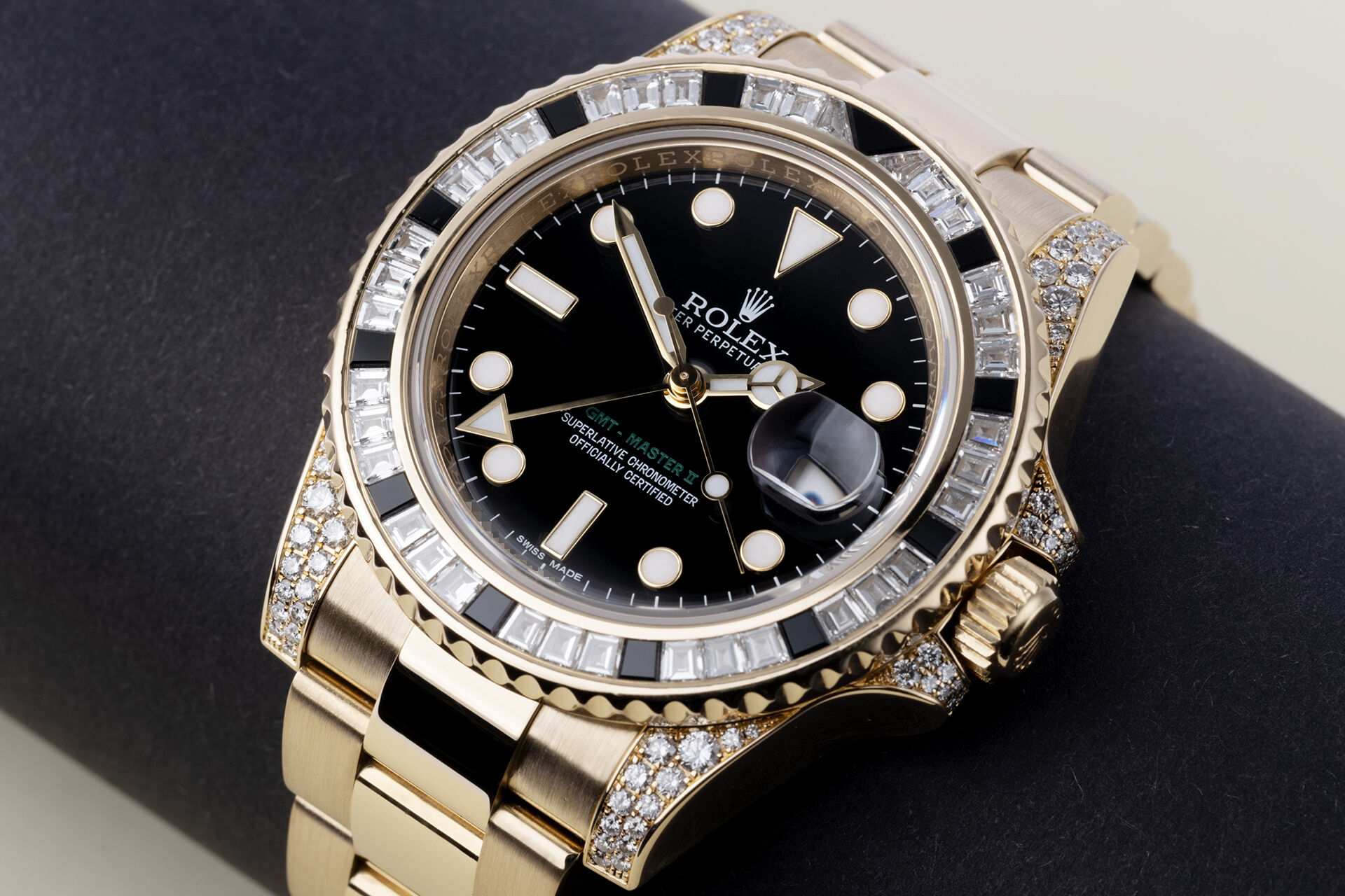 ref 116758SANR | Baguette Diamond & Black Sapphire  | Rolex GMT-Master II