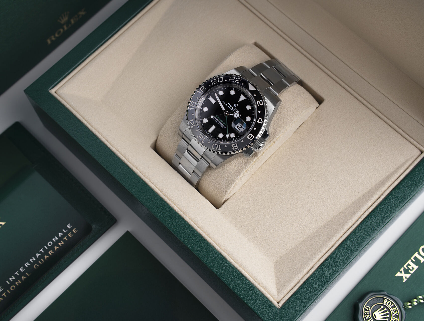 ref 126710GRNR | 126710GRNR - Bruce Wayne | Rolex GMT-Master II