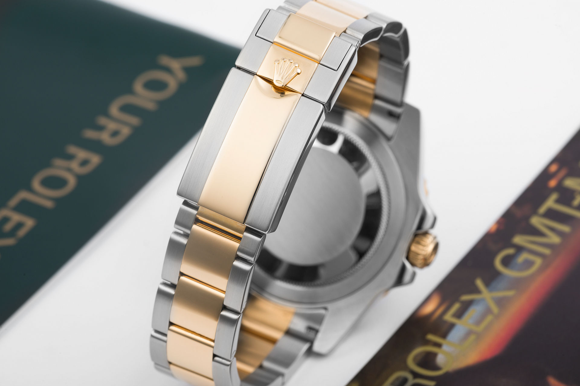 ref 116713LN | Gold & Steel 'Cerachrom' | Rolex GMT-Master II