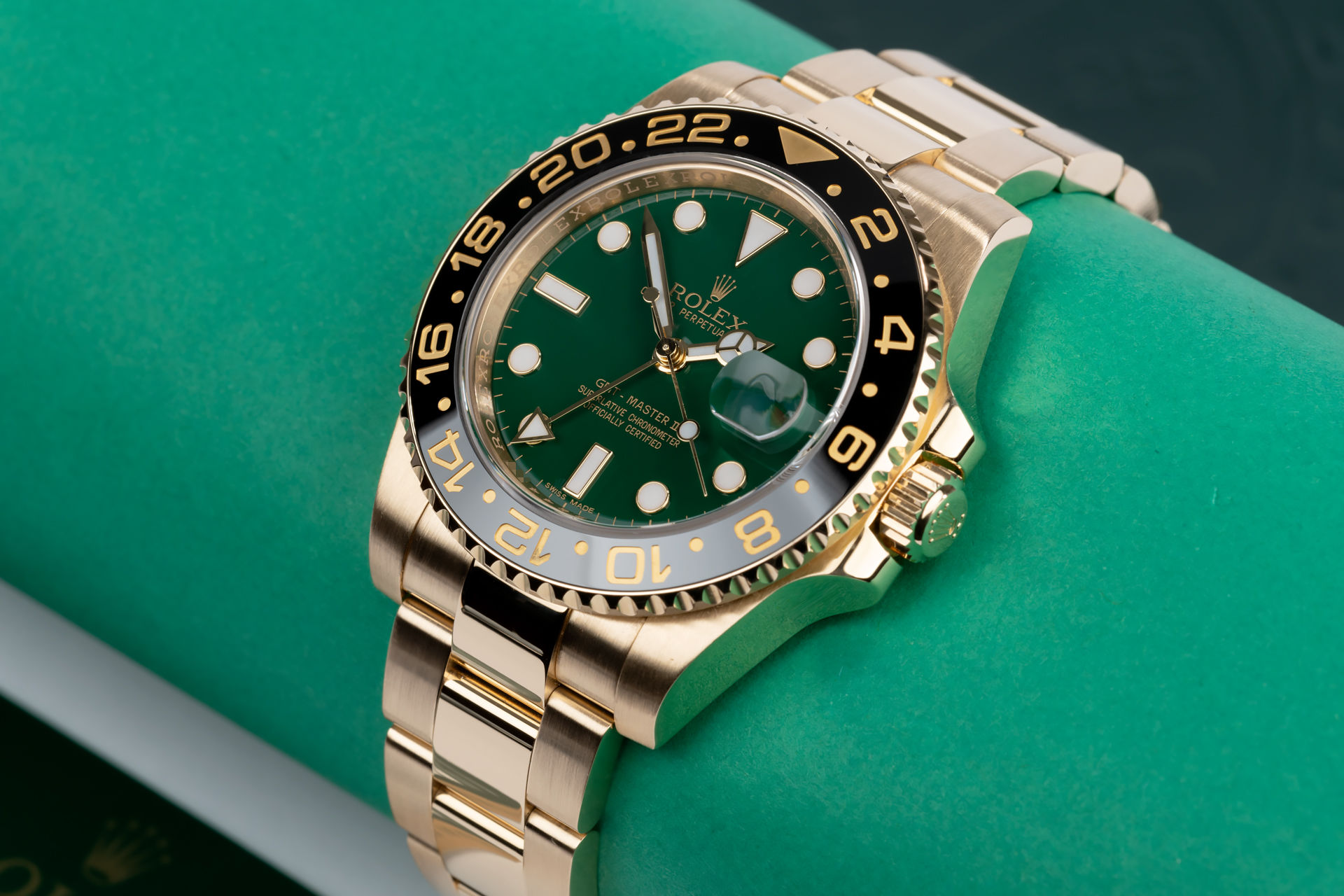 ref 116718LN | Solid Gold 'Full Set' | Rolex GMT-Master II