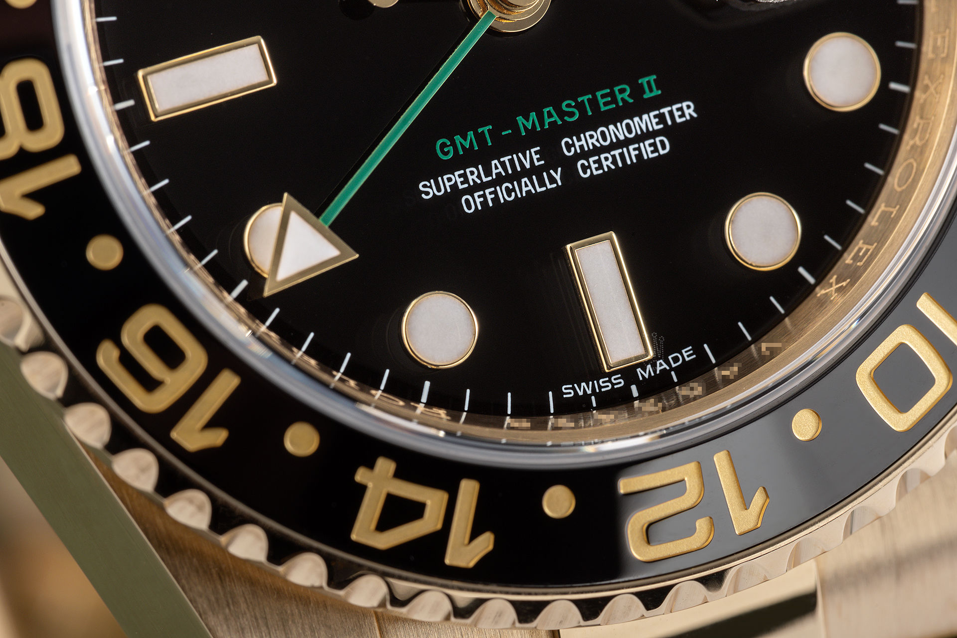 ref 116718LN | Yellow Gold 'Full Set' | Rolex GMT-Master II