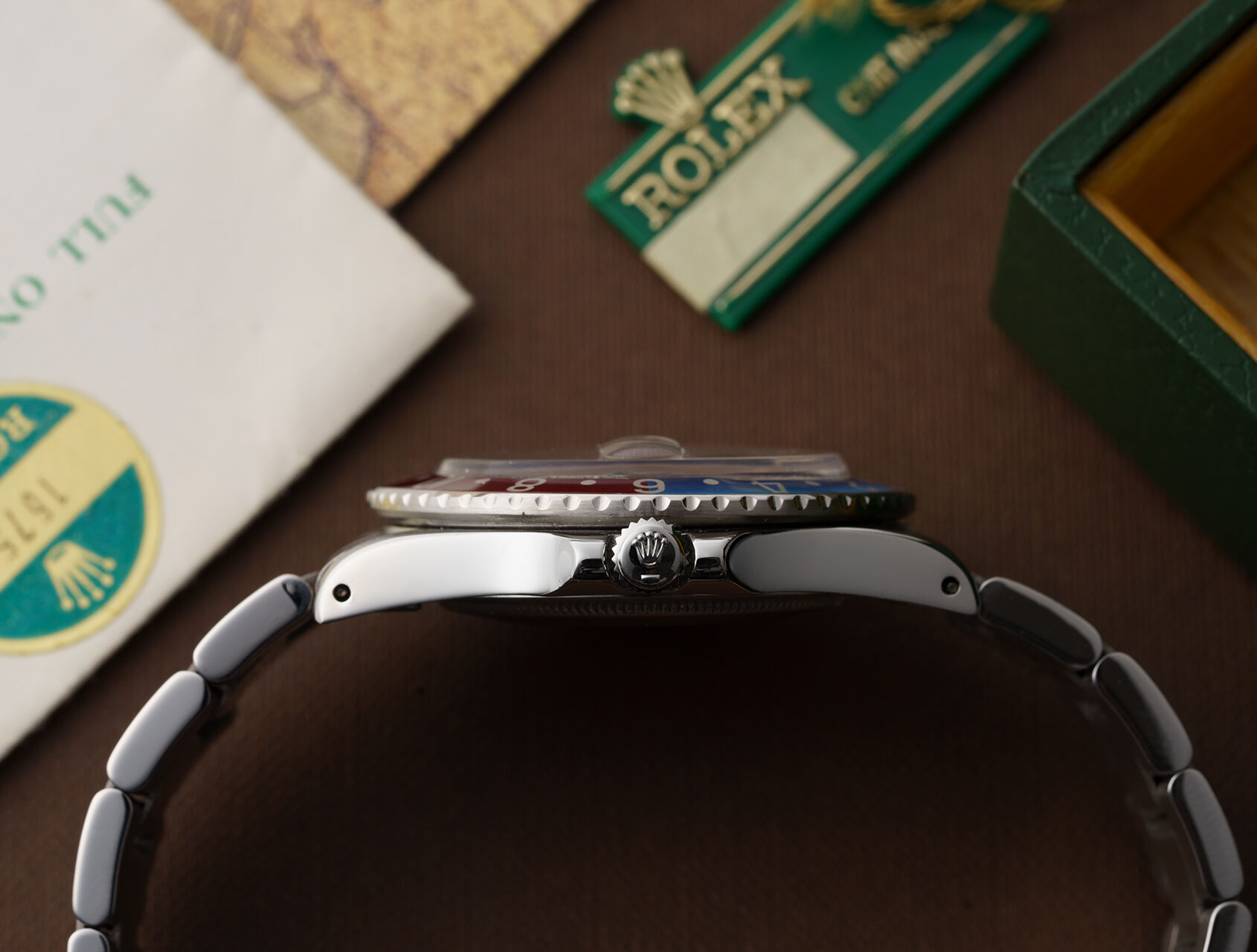 ref 1675 | 'Radial Dial' - Box & Papers | Rolex GMT-Master