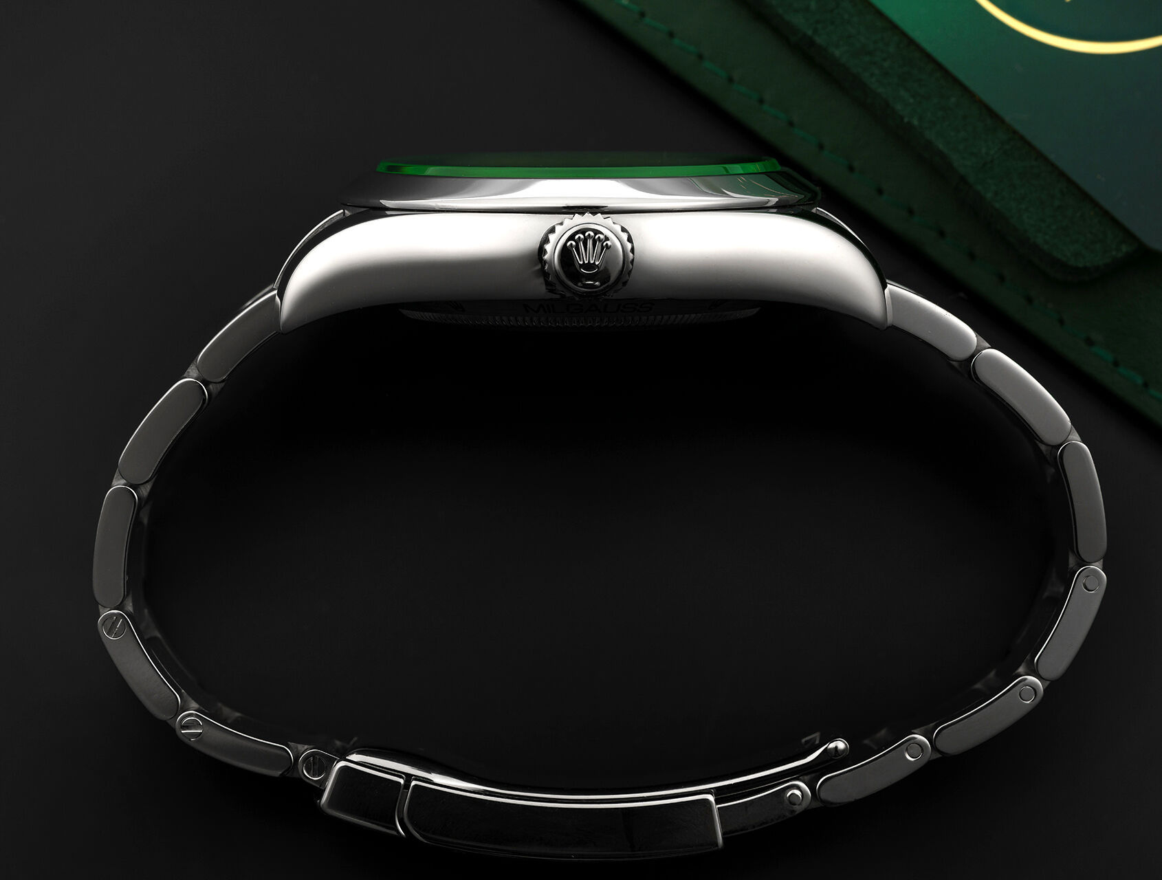 ref 116400GV | 116400GV - Box & Papers | Rolex Milgauss