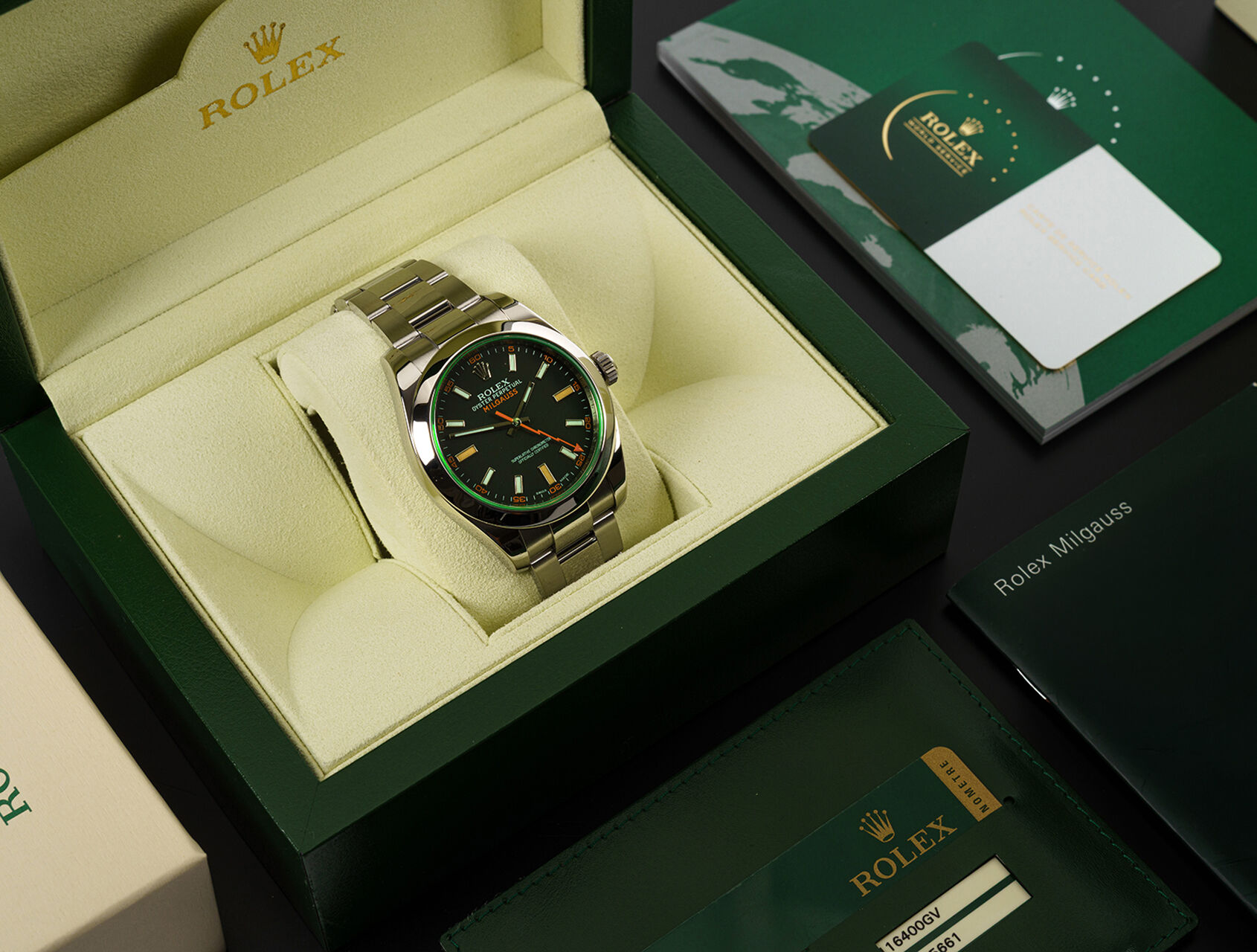 ref 116400GV | 116400GV - Box & Papers | Rolex Milgauss