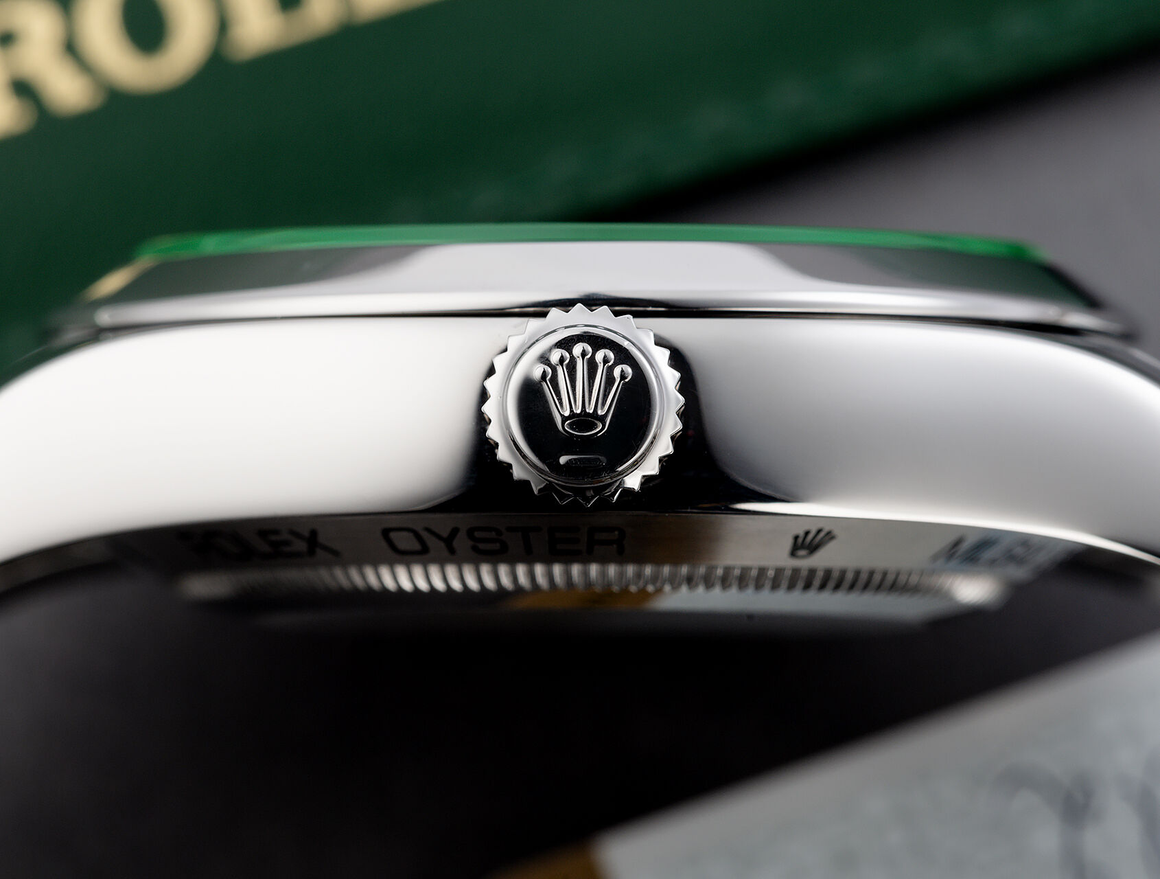 ref 116400GV | 116400GV - Discontinued | Rolex Milgauss