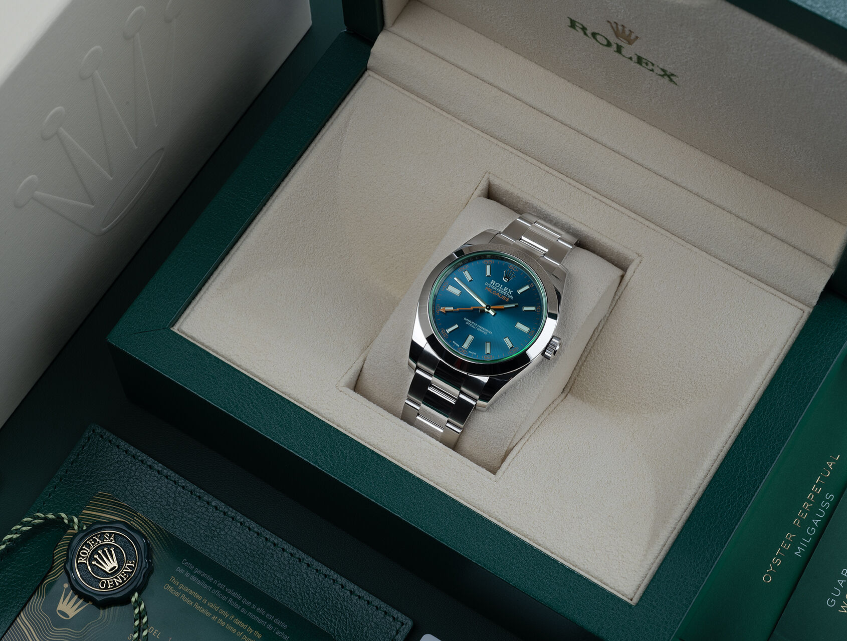 ref 116400GV | 116400GV - Z-Blue | Rolex Milgauss