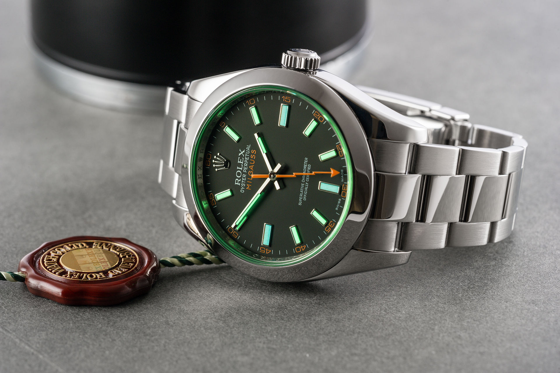 ref 116400GV | Box and Papers | Rolex Milgauss