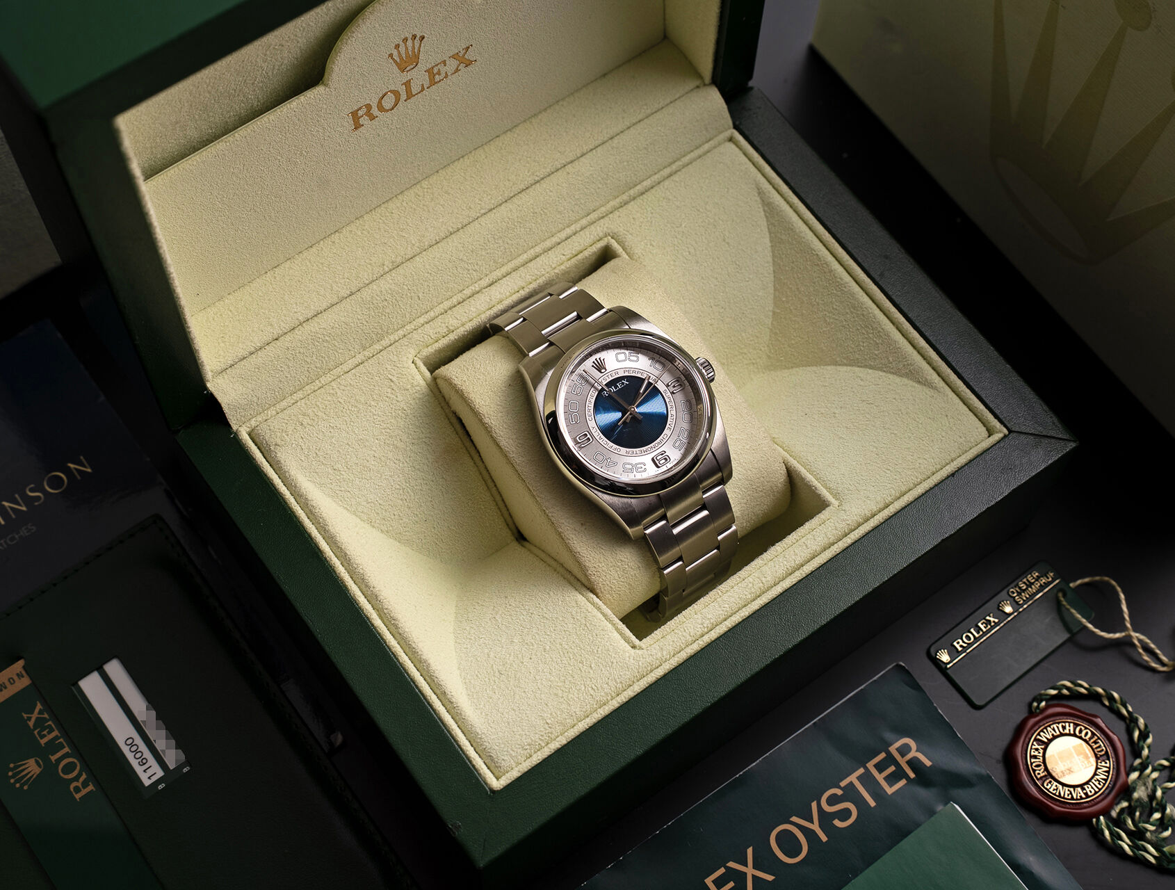 ref 116000 | 116000 - Concentric Dial | Rolex Oyster Perpetual