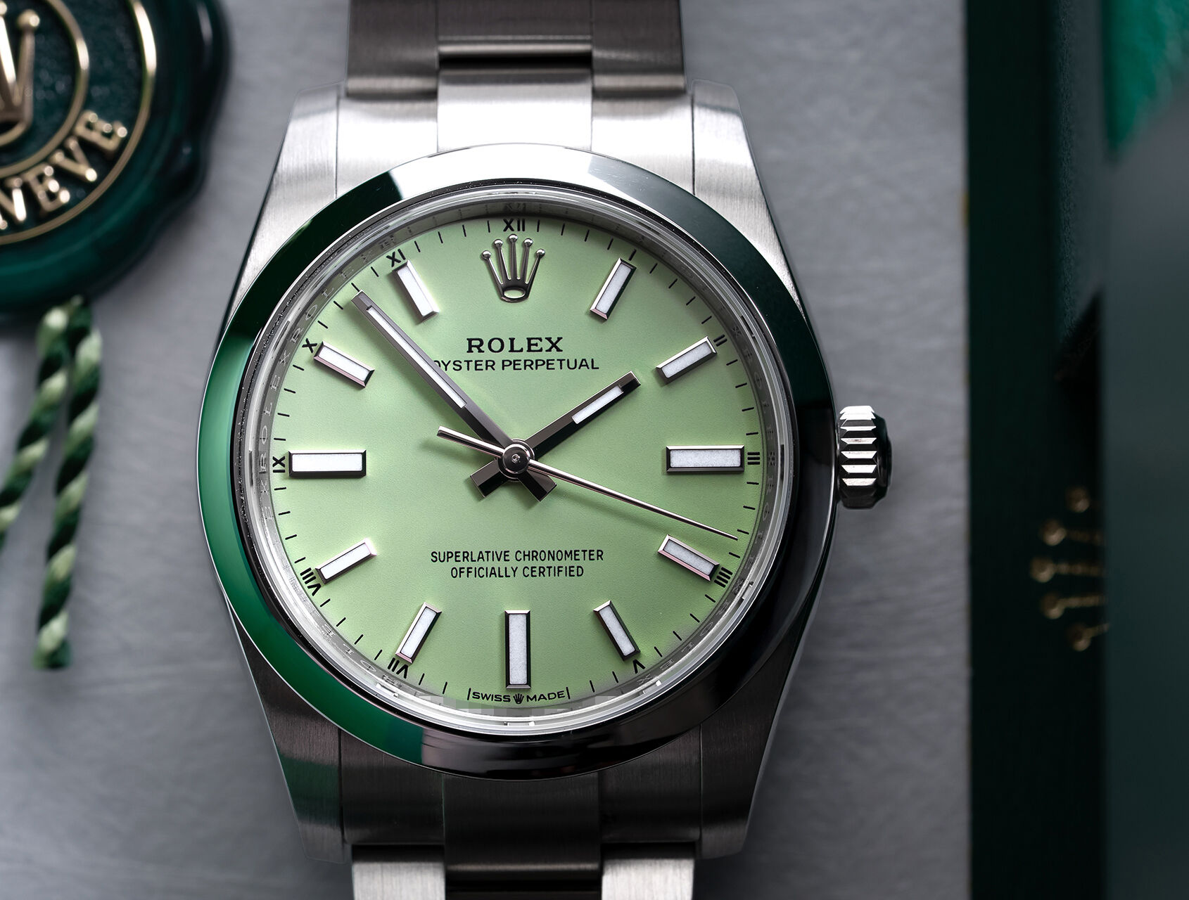 ref 124200 | 124200 - Pistachio | Rolex Oyster Perpetual
