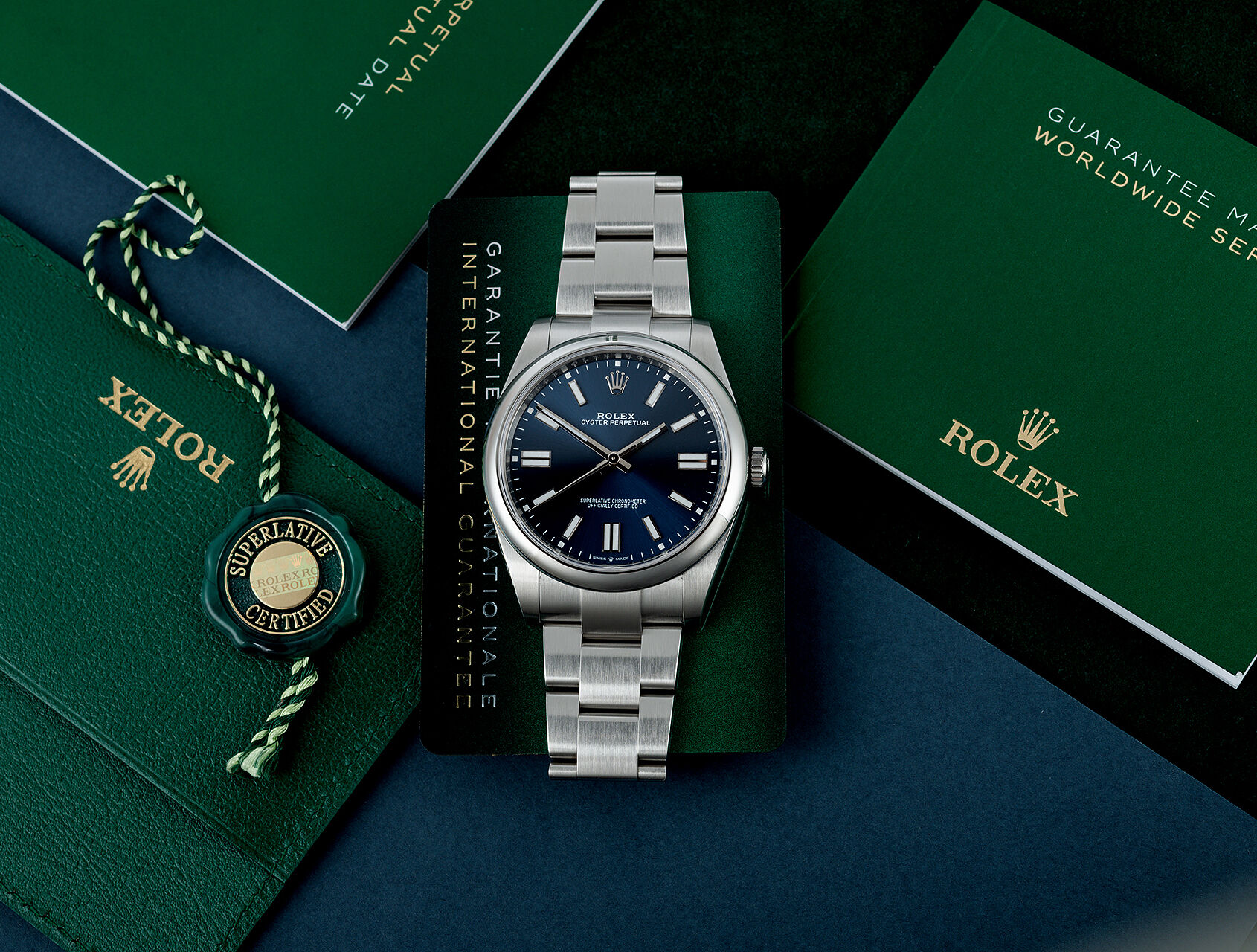 ref 124300 | 124300 - 5 Year Warranty  | Rolex Oyster Perpetual