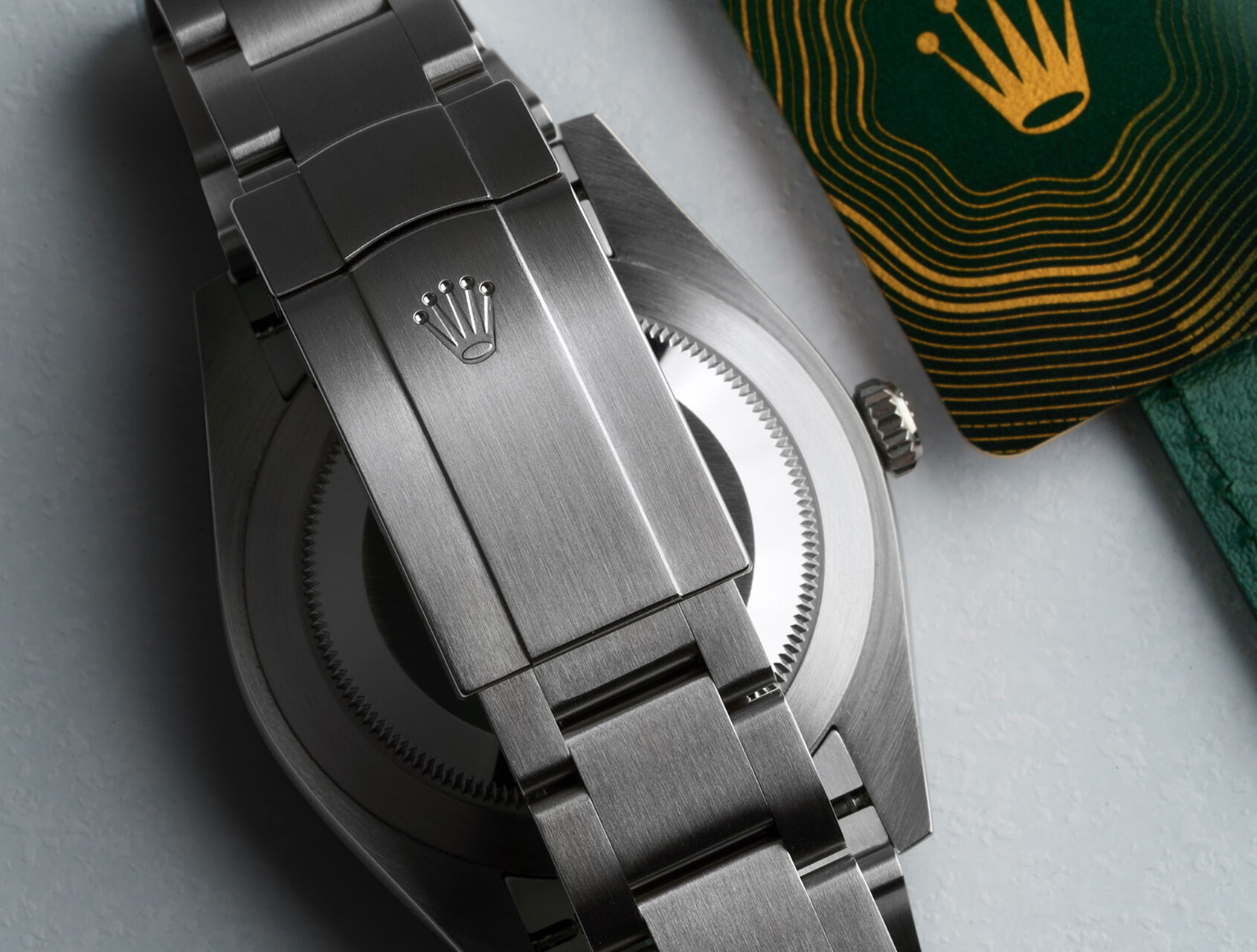 ref 124300 | 124300 - Green Lacquer | Rolex Oyster Perpetual