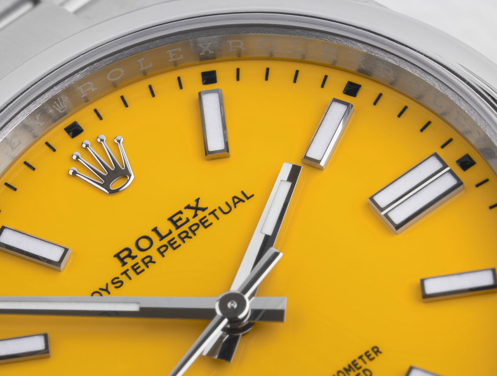 ref 124300 | 124300 - Yellow Lacquer | Rolex Oyster Perpetual