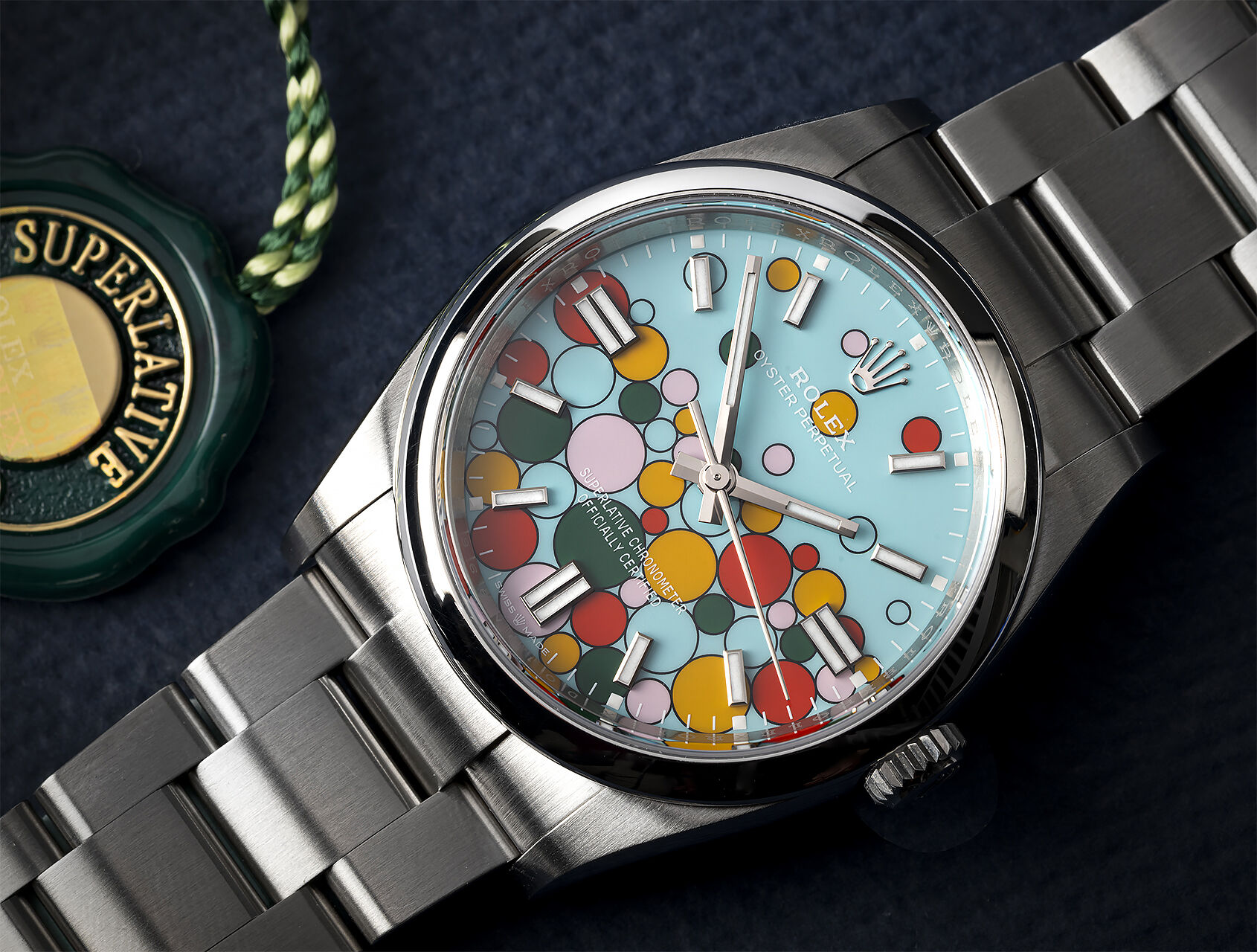 ref 126000 | 126000 - Celebration Motif | Rolex Oyster Perpetual