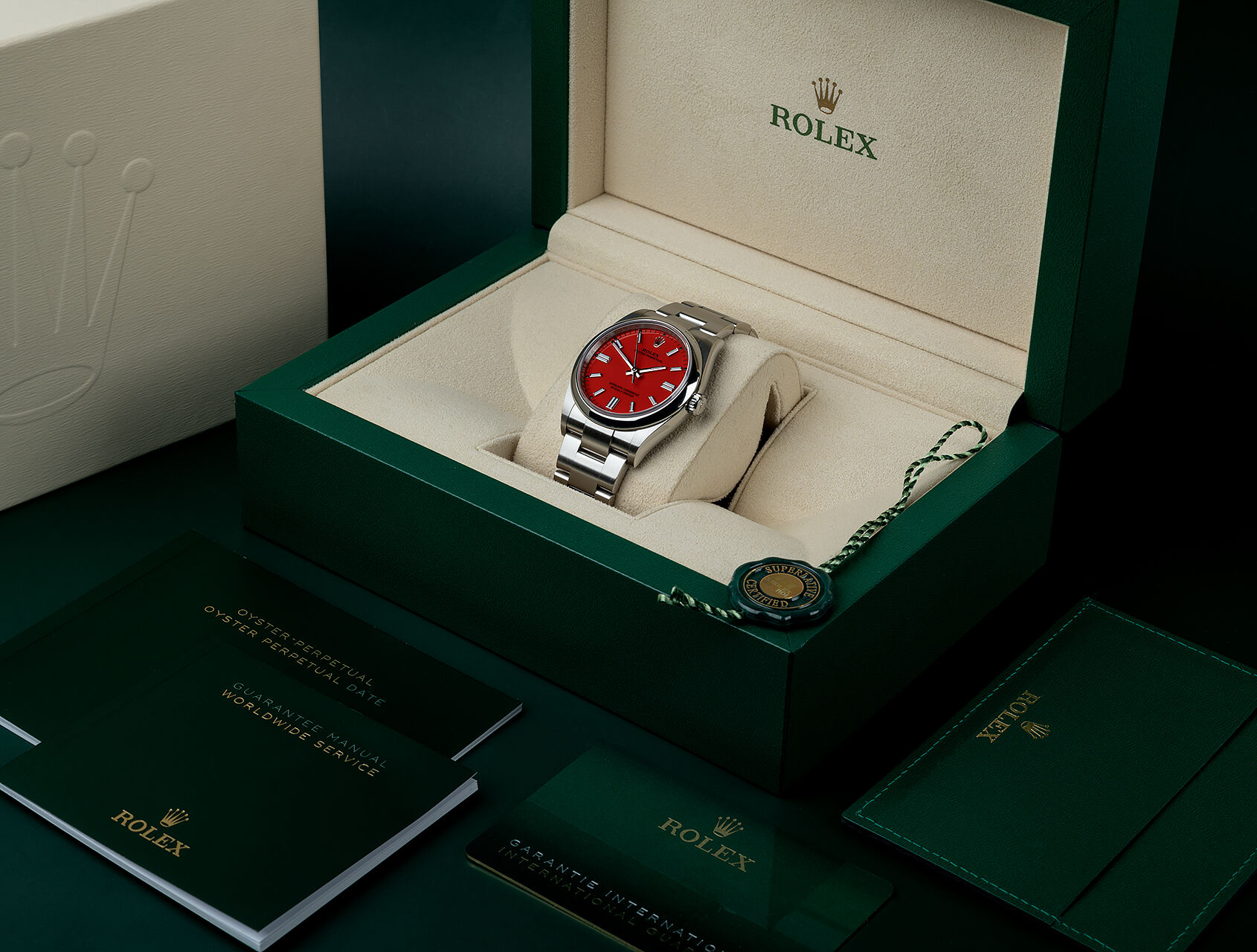 ref 126000 | 126000 - Coral Red | Rolex Oyster Perpetual