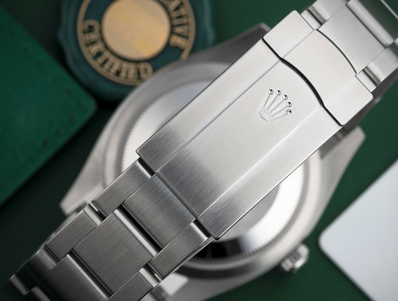 ref 126000 | 126000 - Green Lacquer | Rolex Oyster Perpetual