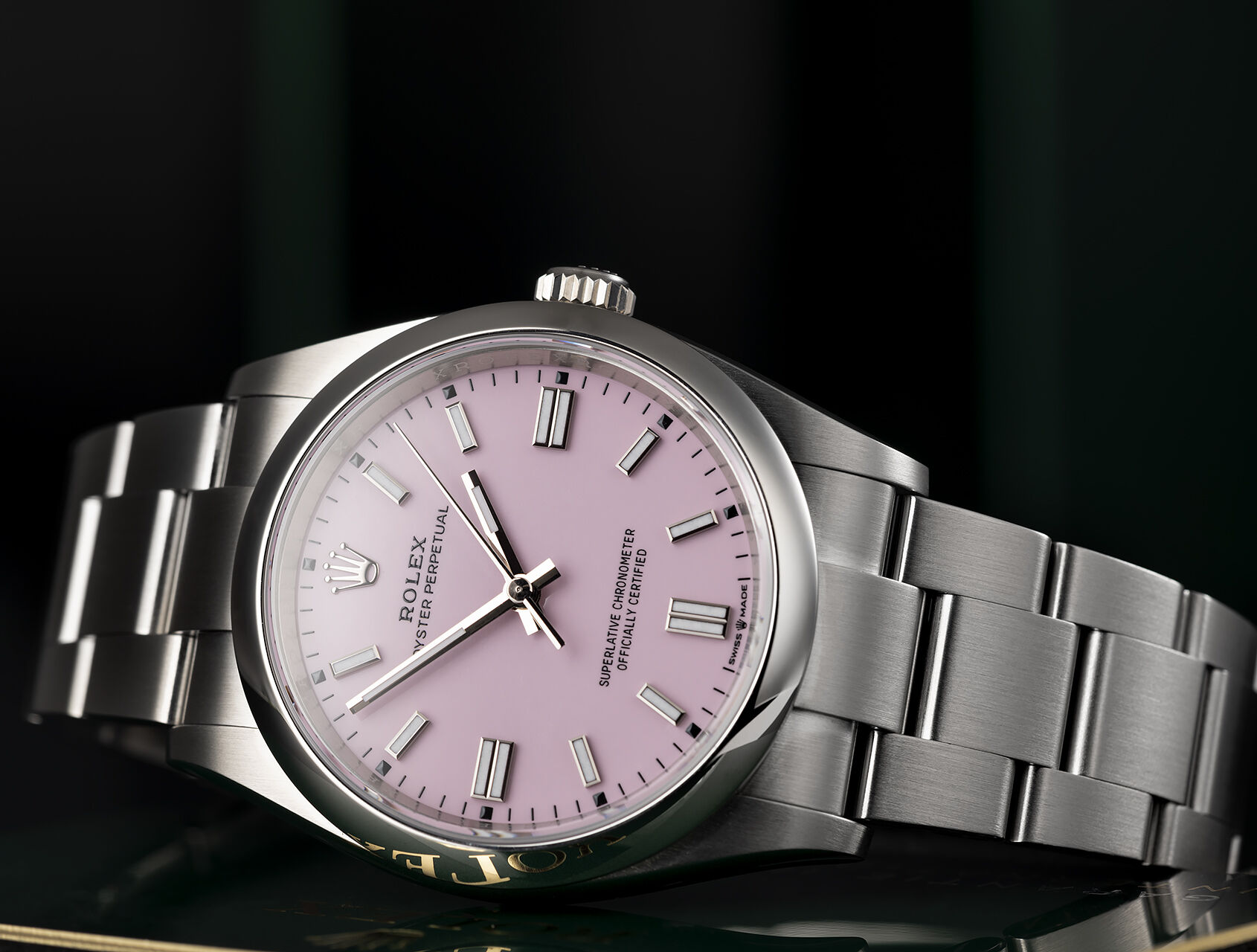 ref 126000 | 126000 - Candy Pink | Rolex Oyster Perpetual