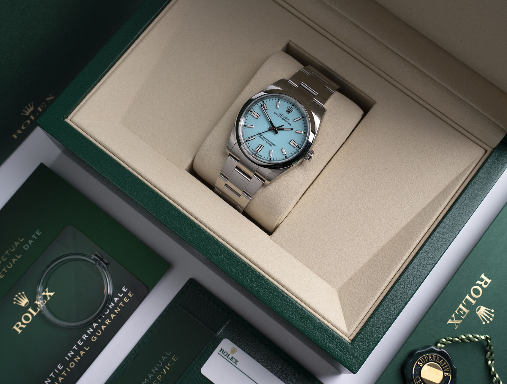 ref 126000 | 126000 - Tiffany Blue | Rolex Oyster Perpetual