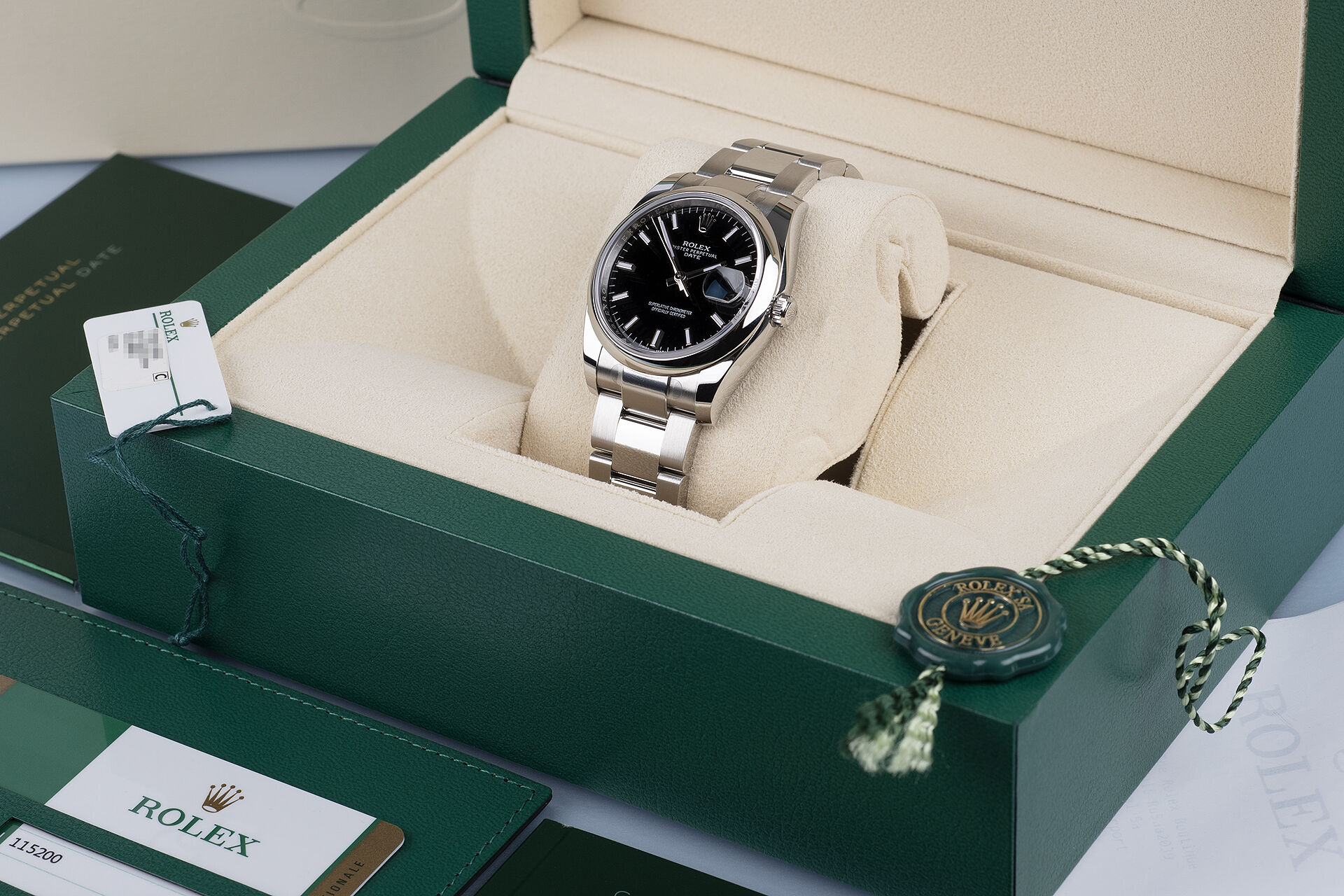 ref 115200 | Rolex Warranty to 2024 | Rolex Oyster Perpetual Date