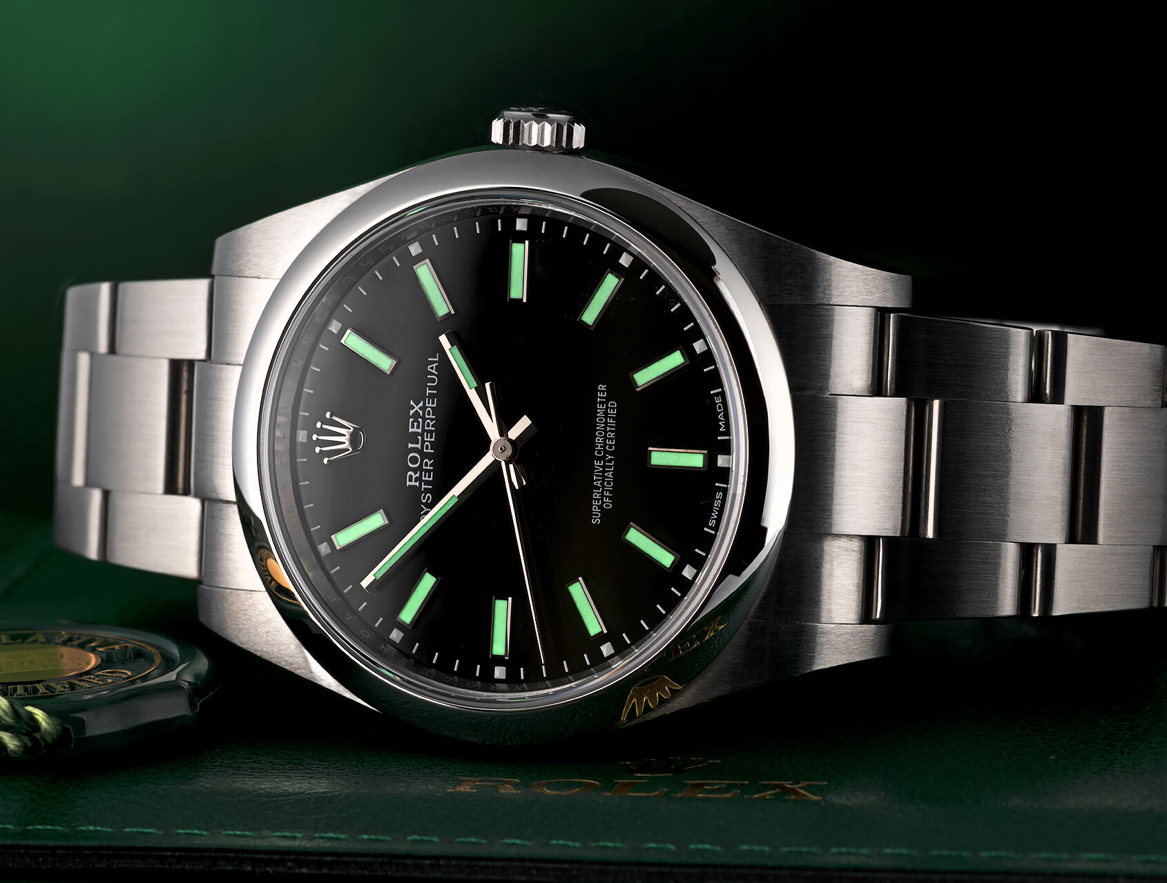 ref 114300 | 114300 - Box & Certificate | Rolex Oyster Perpetual