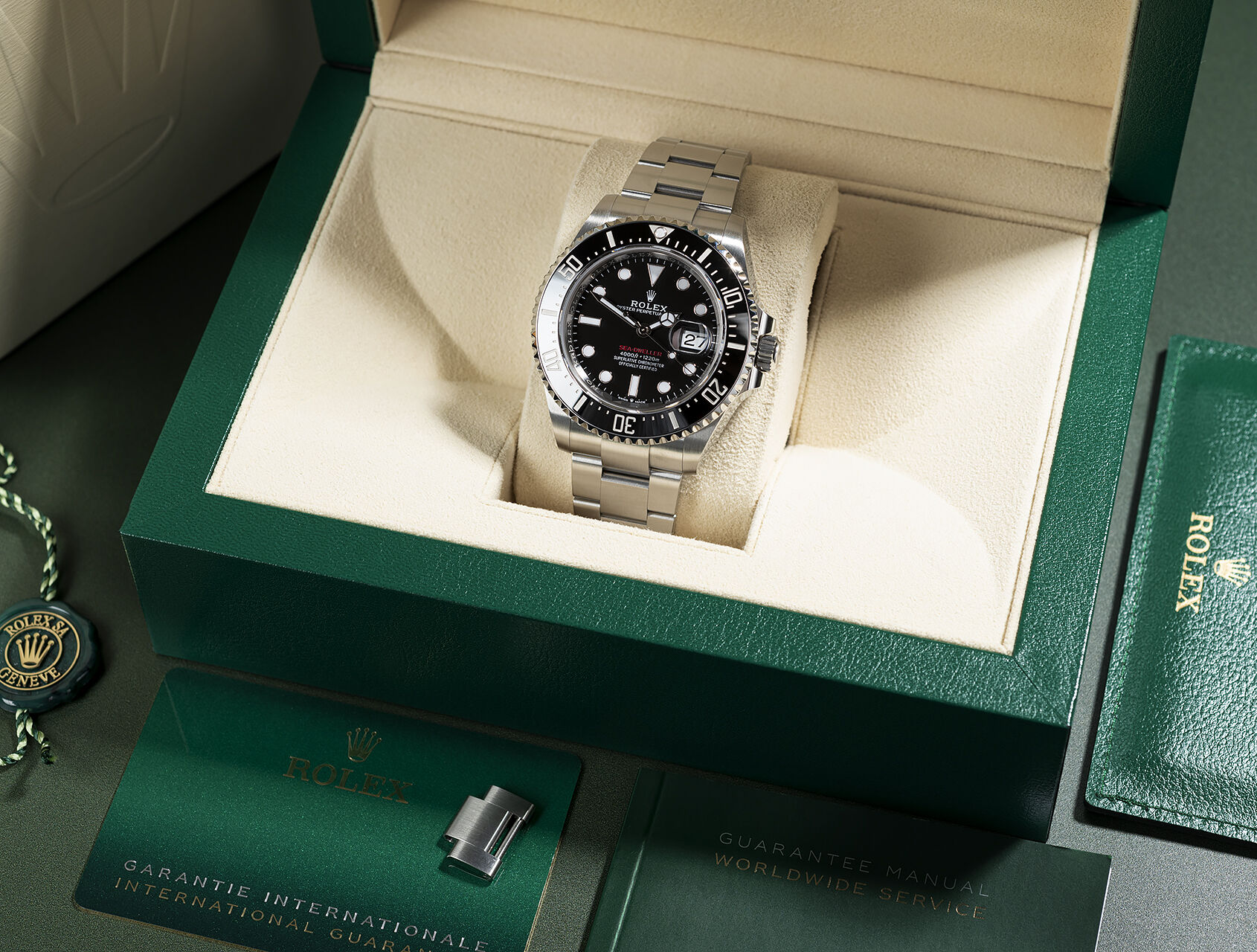 ref 126600 | 126600 - Box & Certificate | Rolex Sea-Dweller