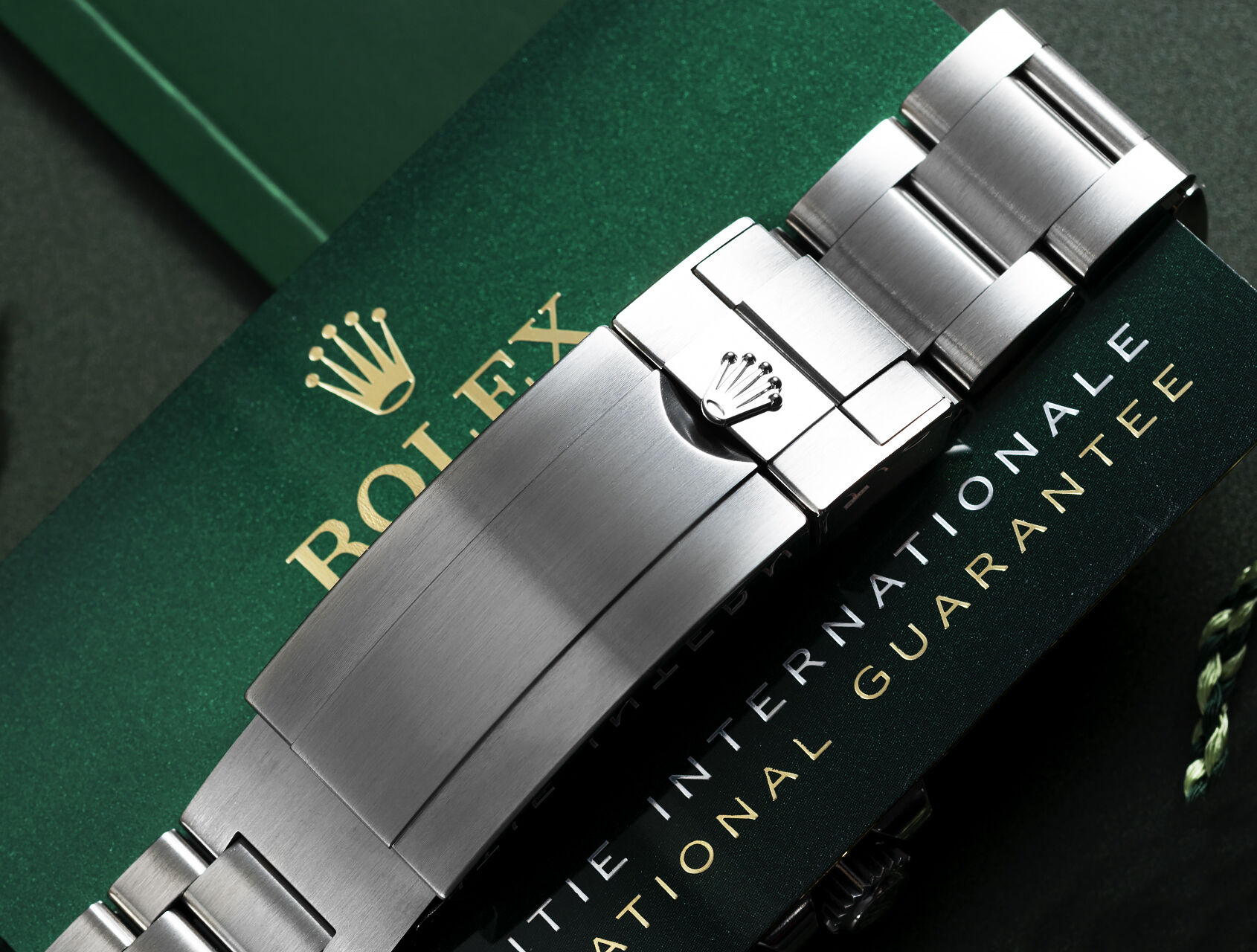 ref 126600 | 126600 - Box & Certificate | Rolex Sea-Dweller