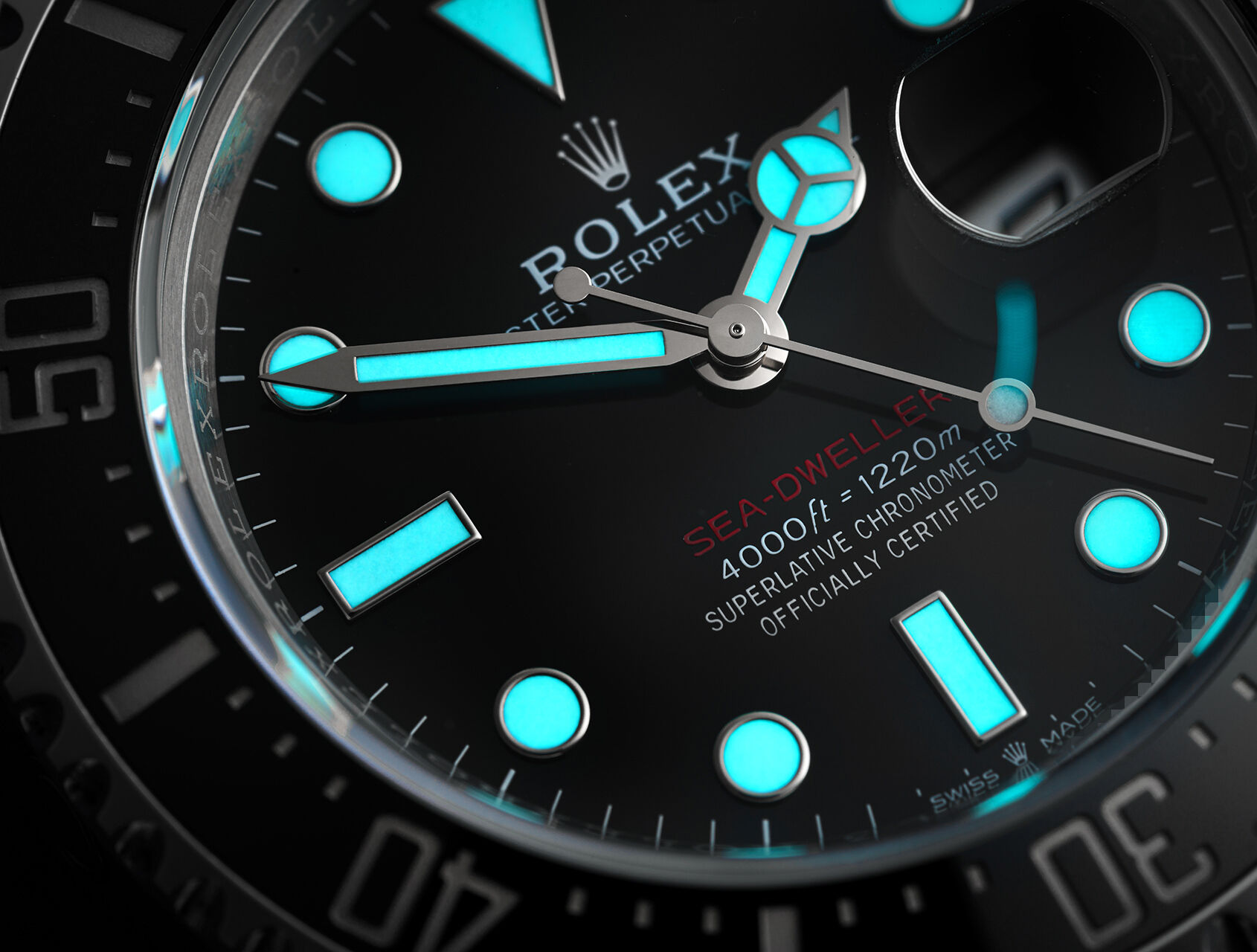 ref 126600 | 126600 - Red Writing | Rolex Sea-Dweller