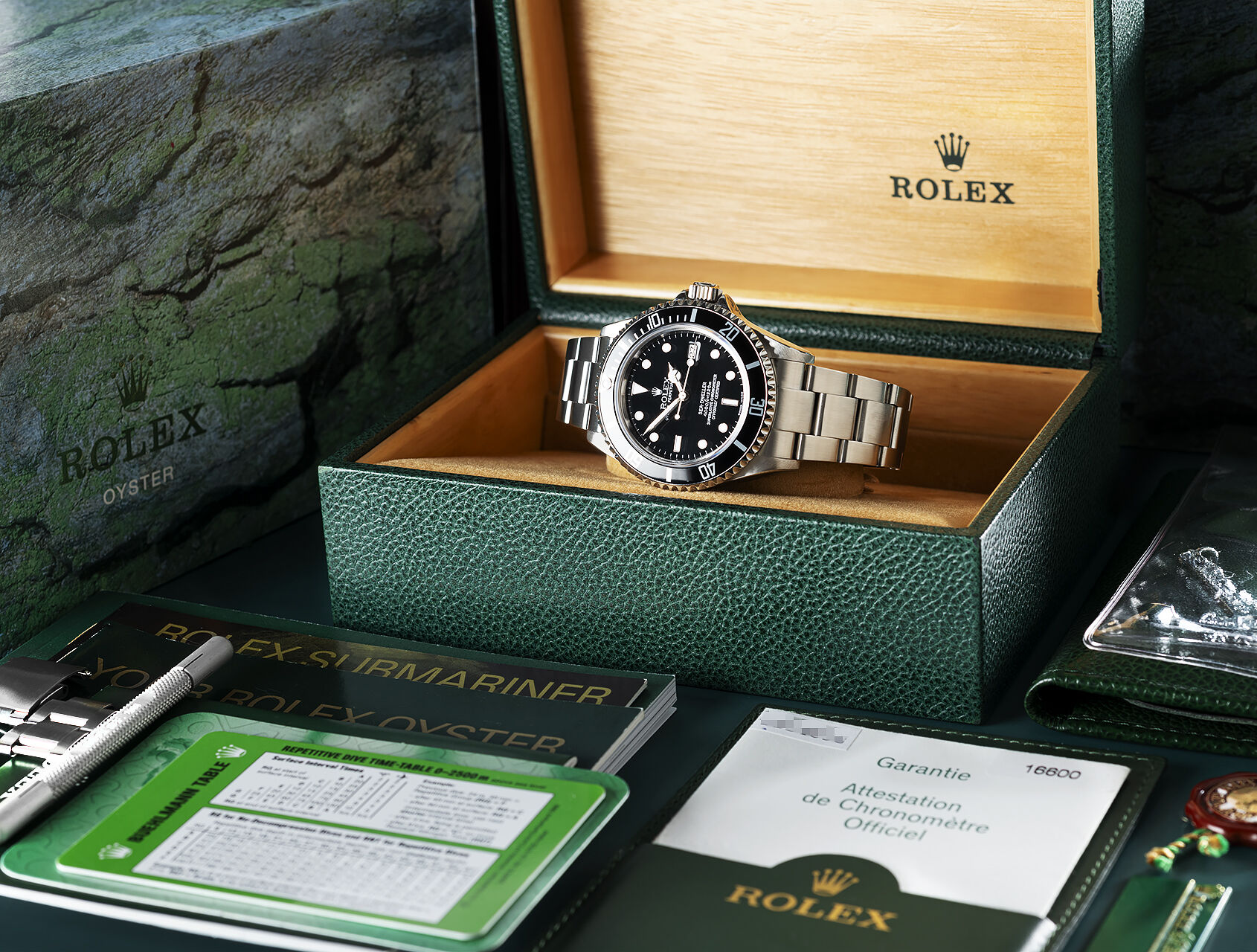 ref 16600 | 16600 - Just Serviced by Rolex  | Rolex Sea-Dweller