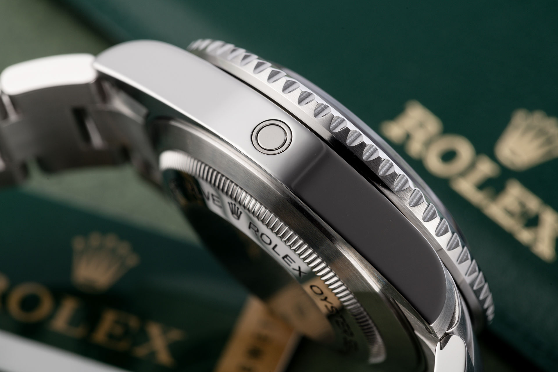 ref 116600 | Complete Set 'Box & Papers' | Rolex Sea-Dweller 4000