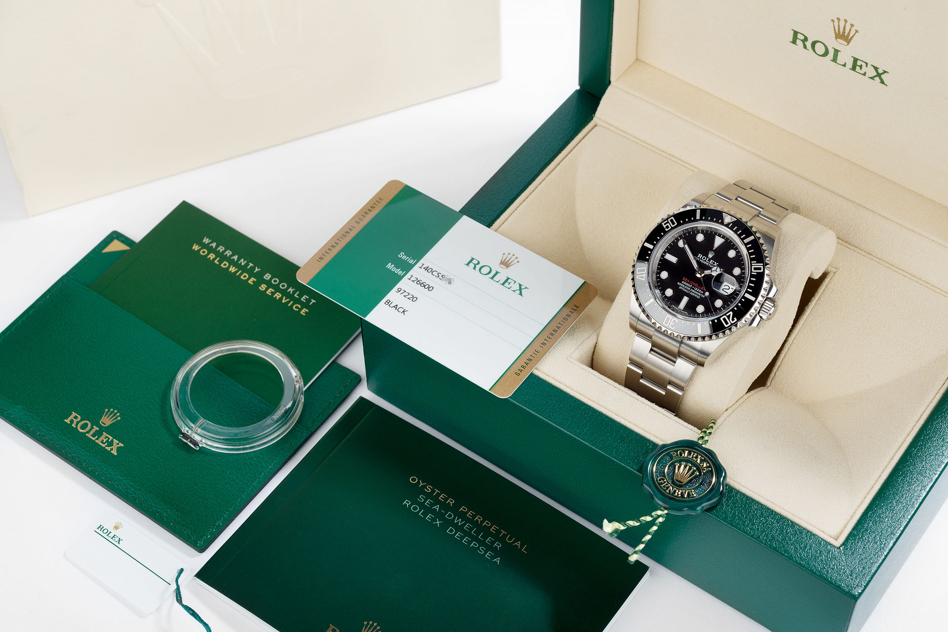 ref 126600 | Anniversary Model 'Full Set' | Rolex Sea-Dweller