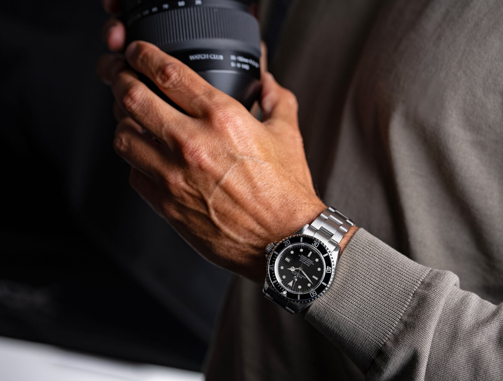 ref 16600 | Classic Sapphire - 'Box & Papers' | Rolex Sea-Dweller