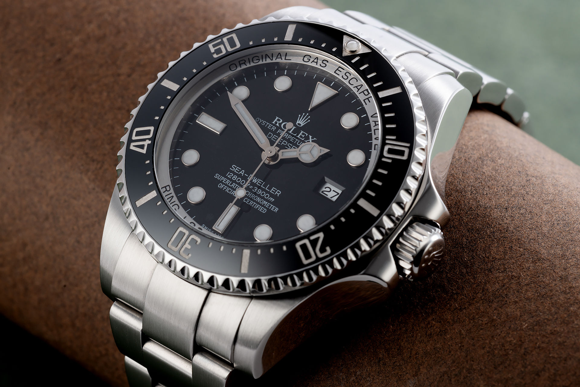 ref 116660 | Box & Papers | Rolex Sea-Dweller Deepsea