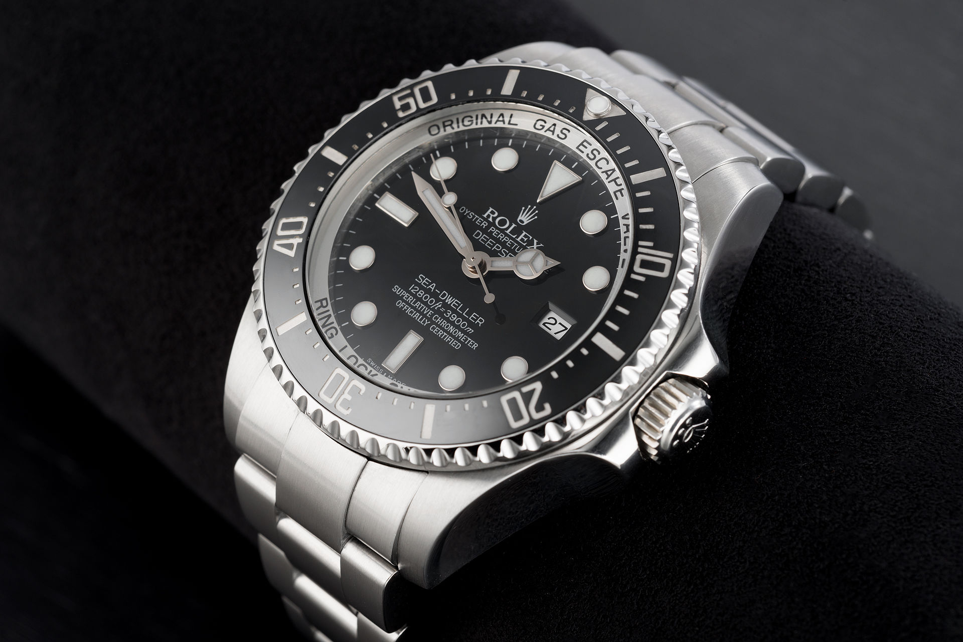 ref 116660 | 44mm Box & Papers | Rolex Sea-Dweller Deepsea