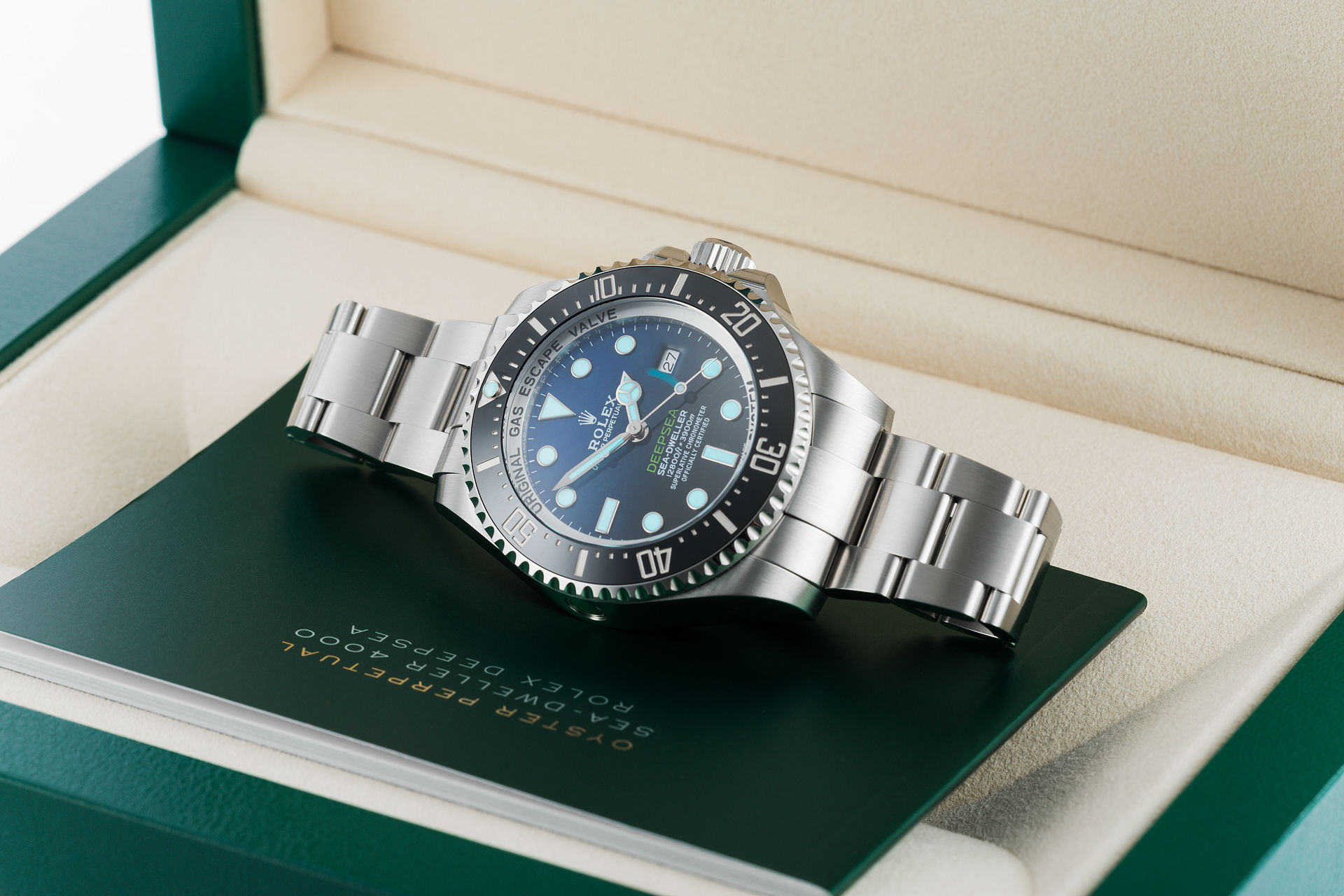 ref 116660 | 'Brand New 2017' | Rolex Sea-Dweller Deepsea