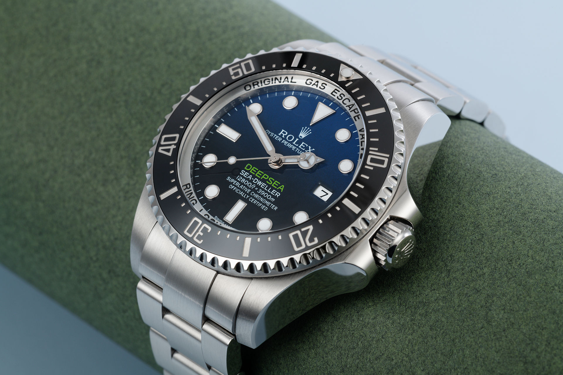 D-Blue "5 Year Warranty" | ref 116660 | Rolex Sea-Dweller Deepsea