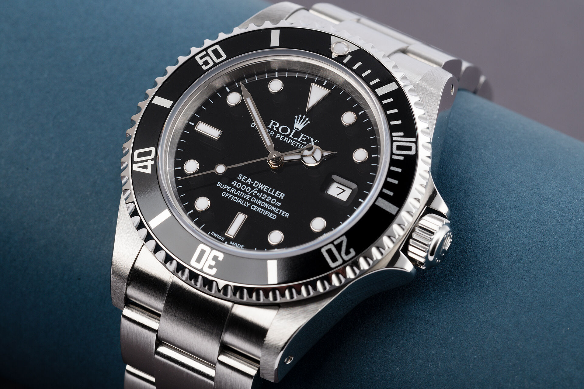 ref 16600 | Full Set 'Box & Certificate' | Rolex Sea-Dweller
