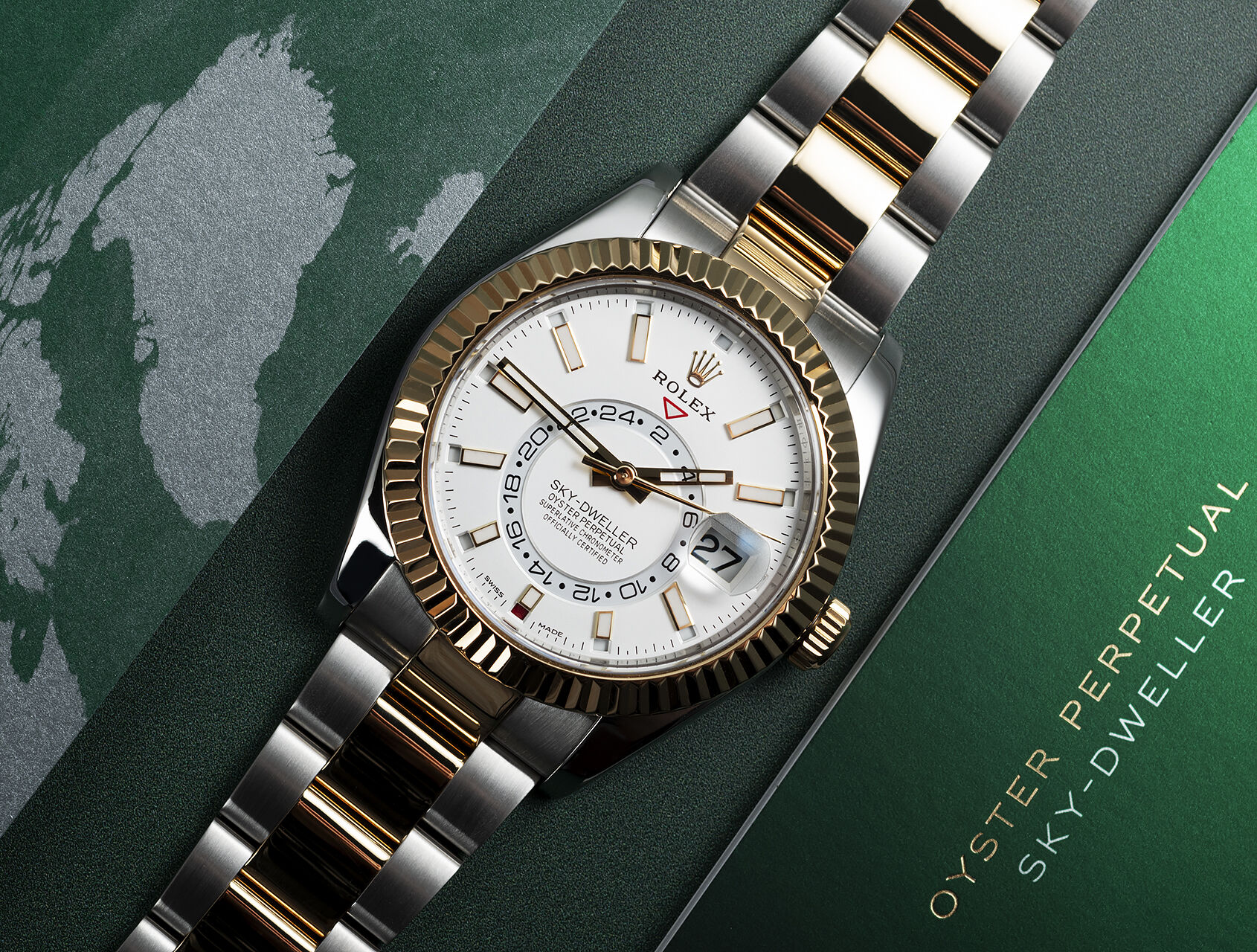 ref 326933 | 326933 - Gold & Steel | Rolex Sky Dweller