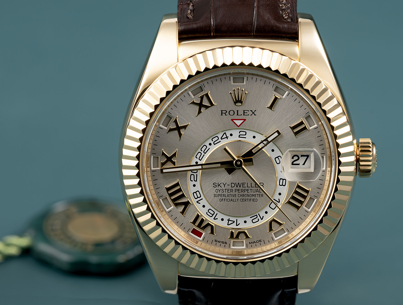 ref 326138 | 326138 - Yellow Gold | Rolex Sky-Dweller