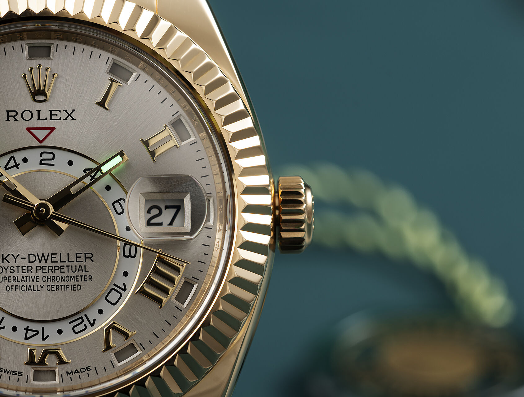 ref 326138 | 326138 - Yellow Gold | Rolex Sky-Dweller