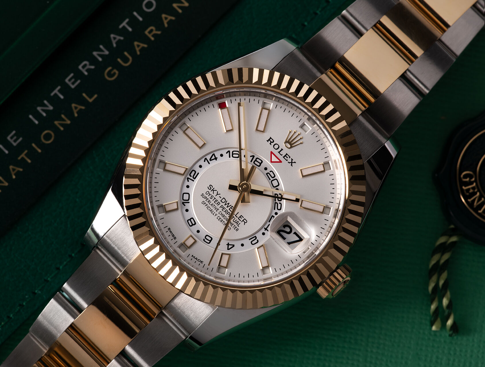 ref 326933 | 326933 - Annual Calendar | Rolex Sky-Dweller