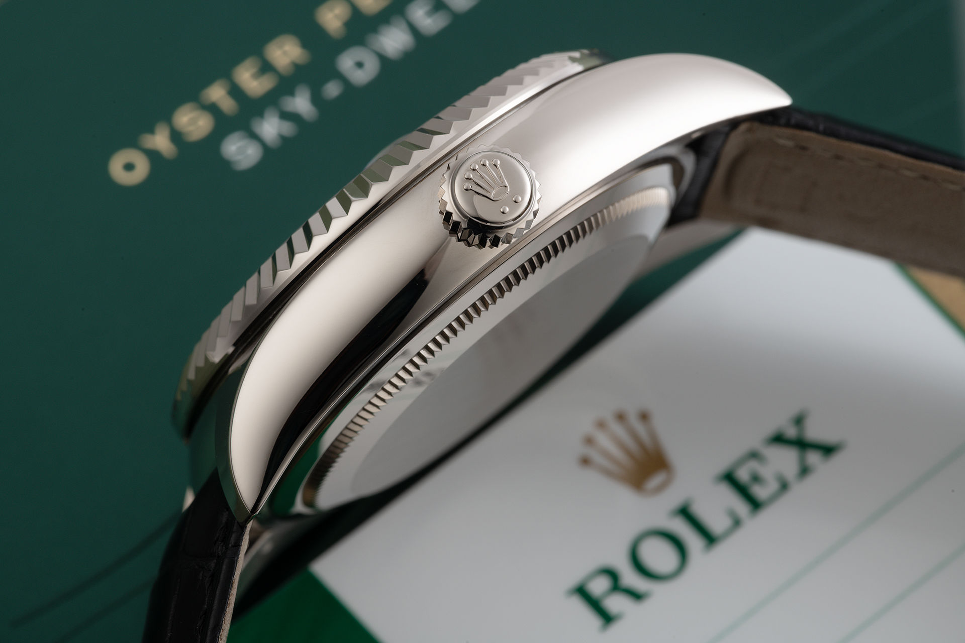 ref 326139 | Annual Calendar 'Complete Set' | Rolex Sky-Dweller