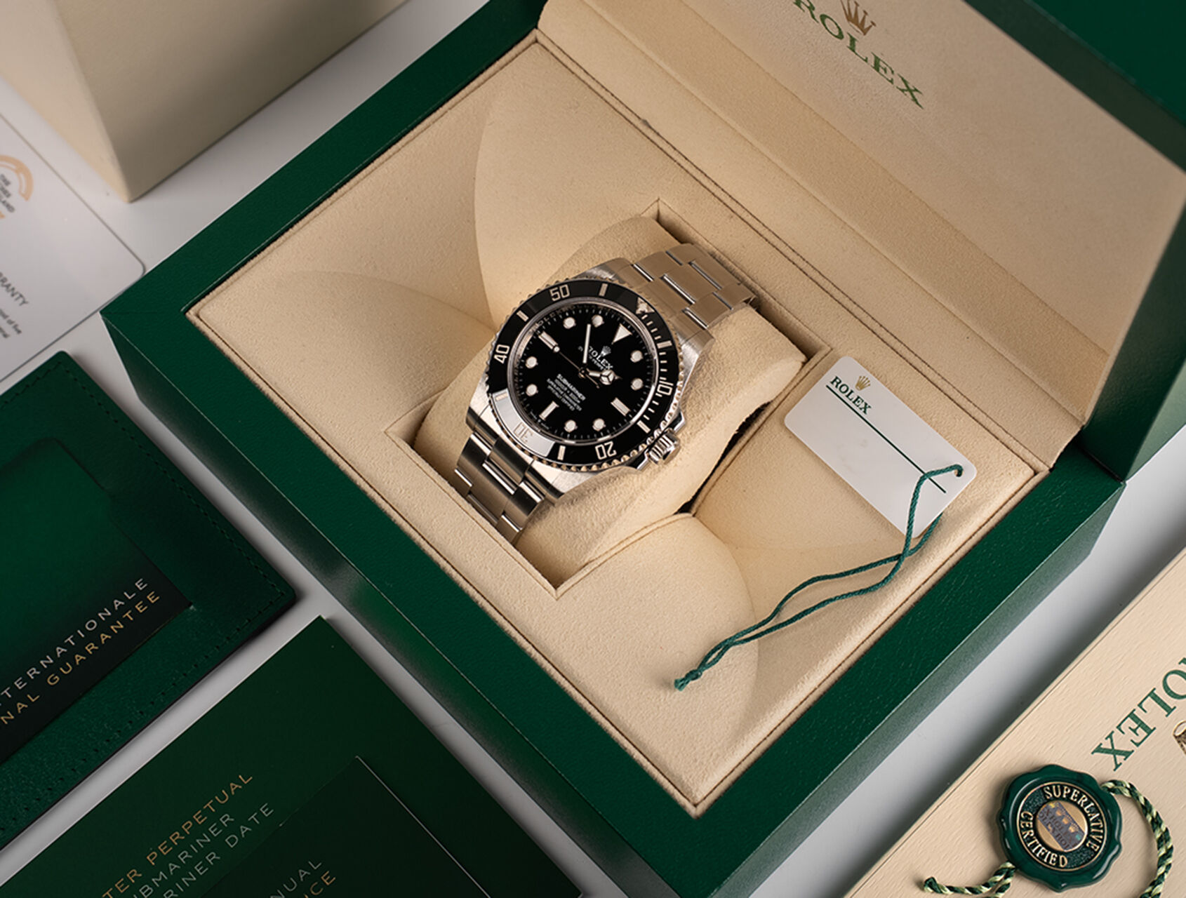 ref 124060 | 124060 - Latest Model | Rolex Submariner 